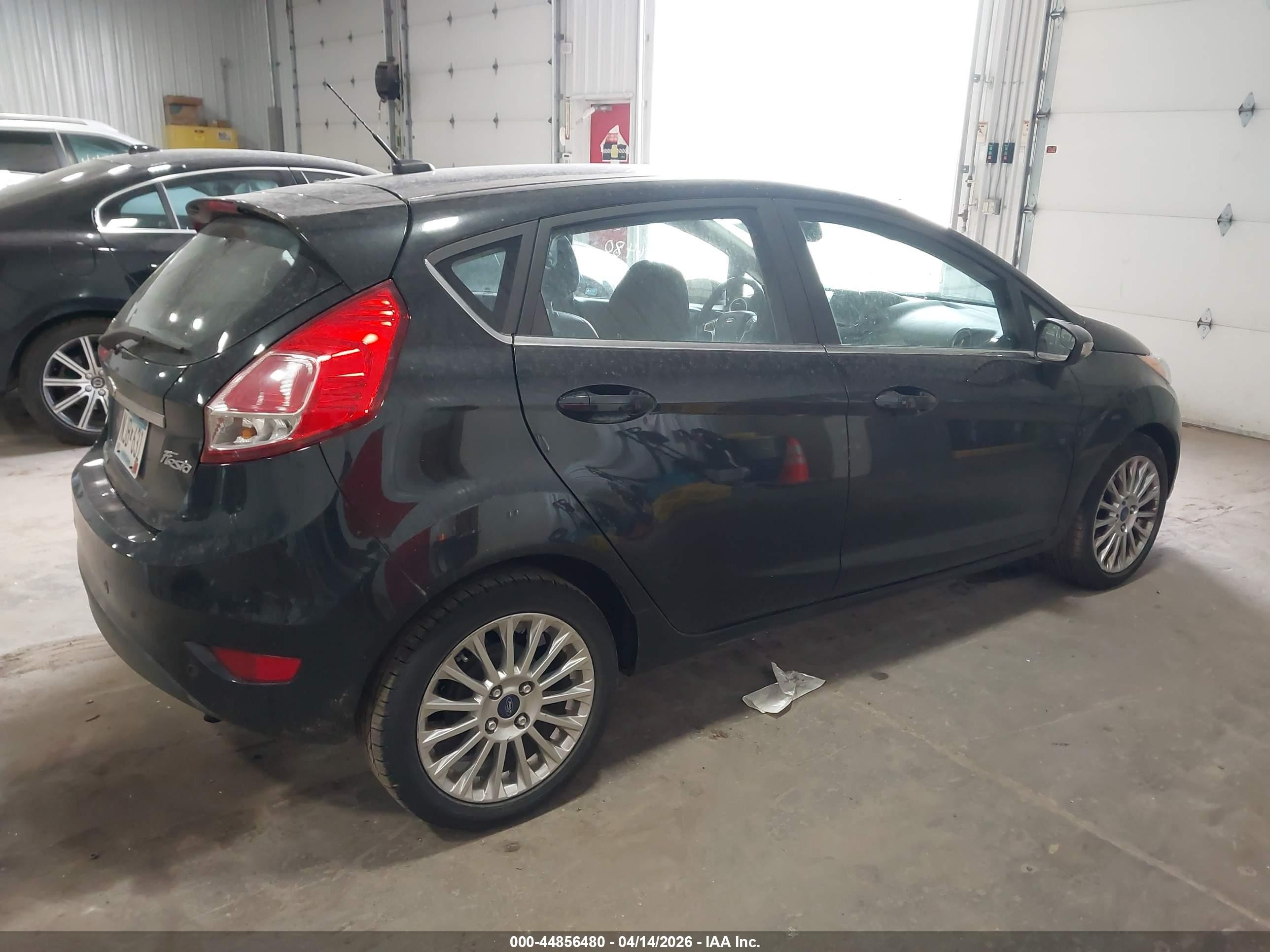 2015 Ford Fiesta Titanium Black vin: 3FADP4FJ1FM141773