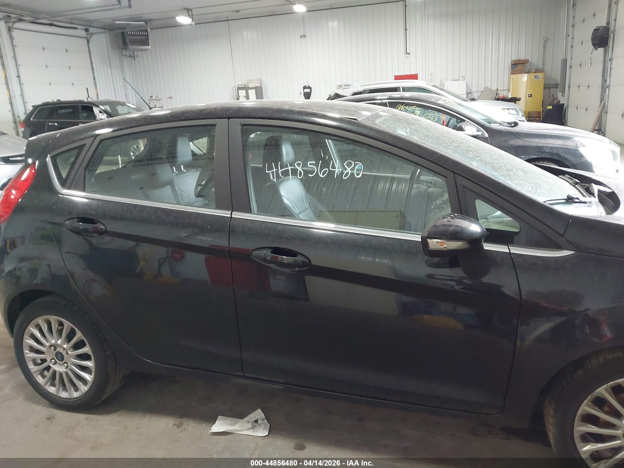 2015 Ford Fiesta Titanium Black vin: 3FADP4FJ1FM141773