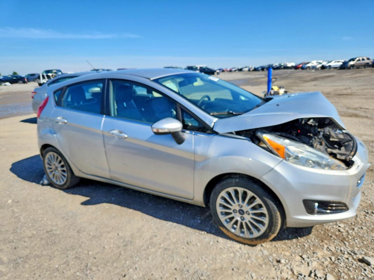 2015 Ford Fiesta Titanium Silver vin: 3FADP4FJ2FM120673