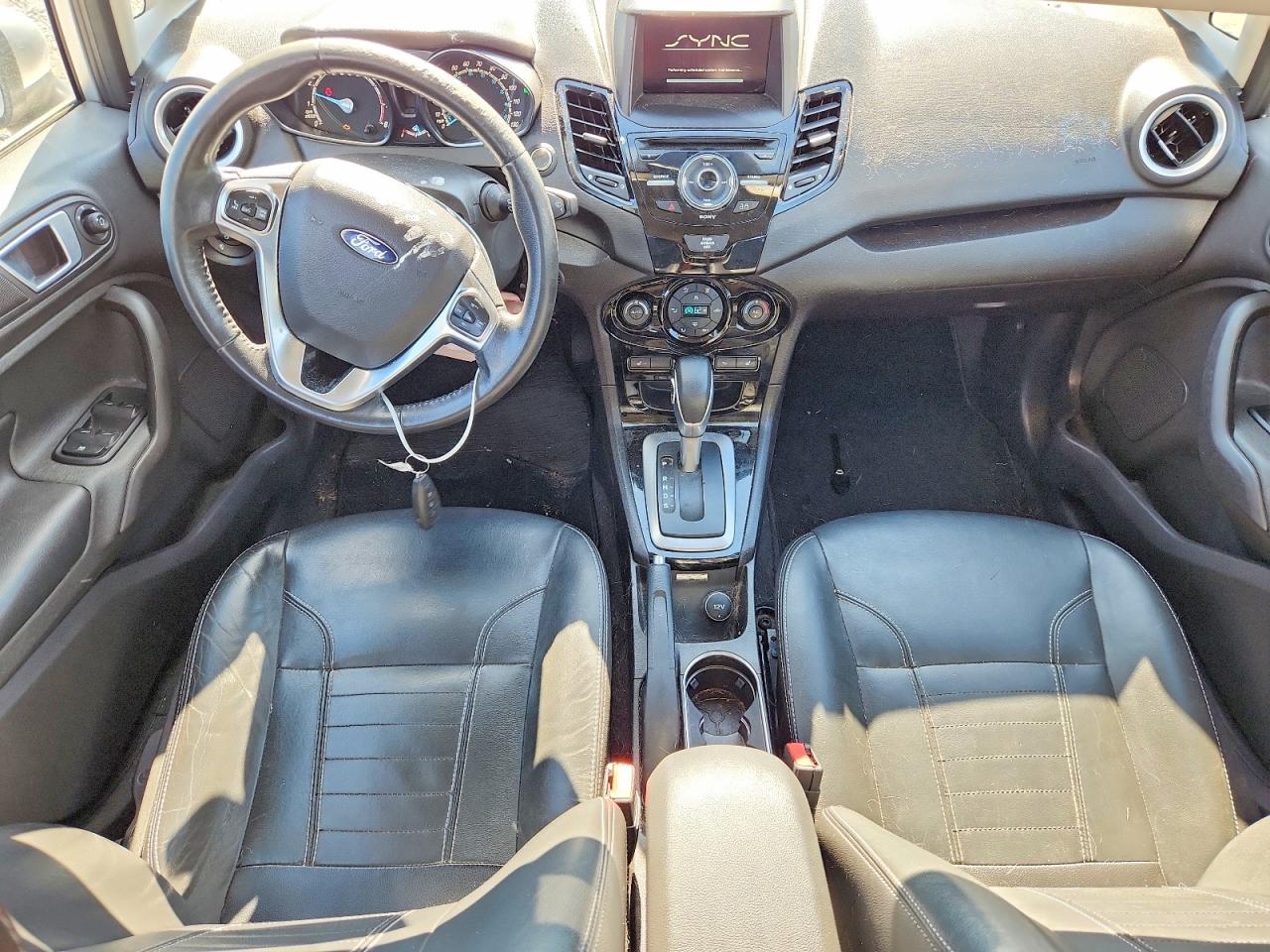 2015 Ford Fiesta Titanium Silver vin: 3FADP4FJ2FM120673
