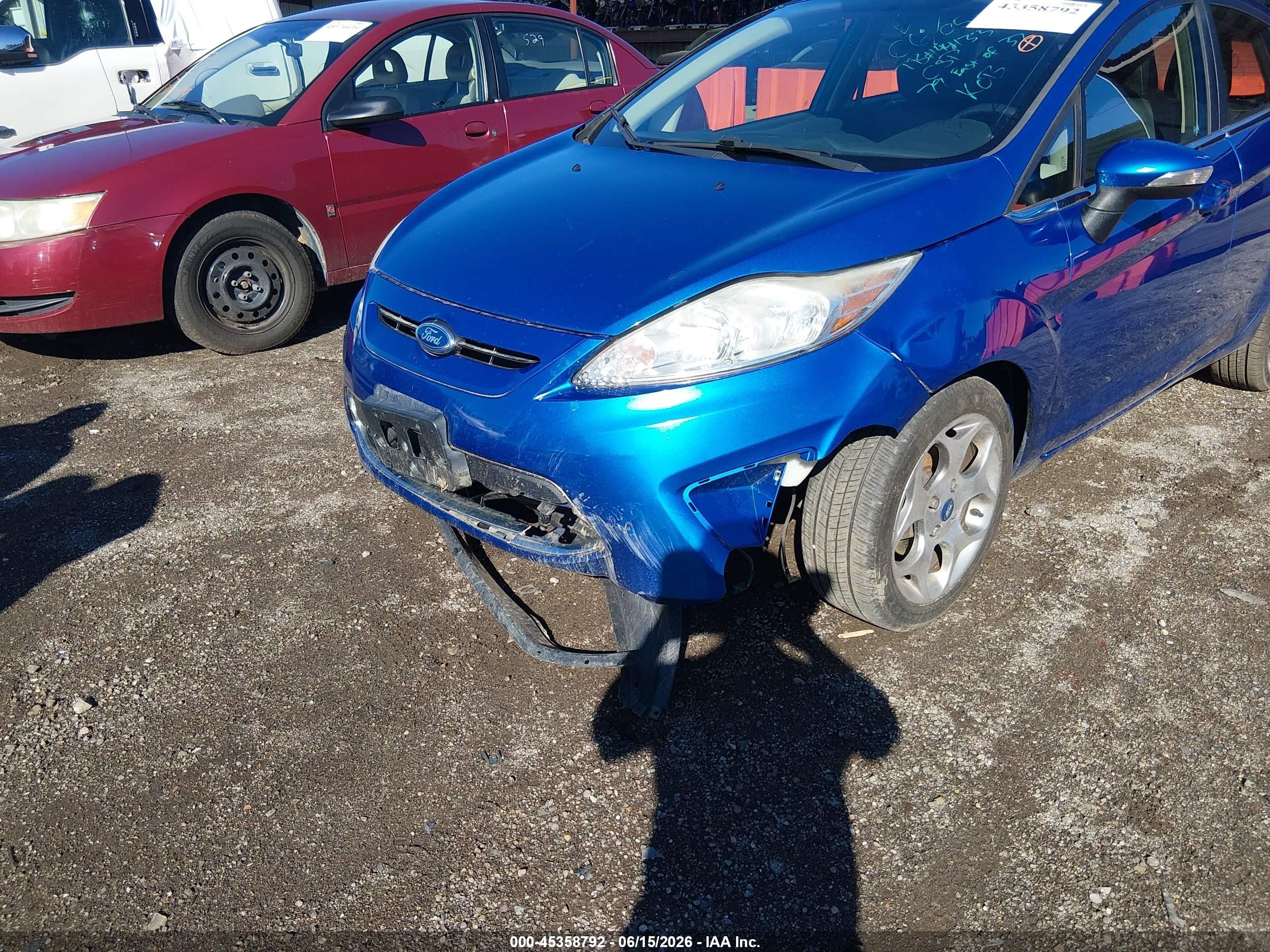 2011 Ford Fiesta Ses Blue vin: 3FADP4FJ3BM125763
