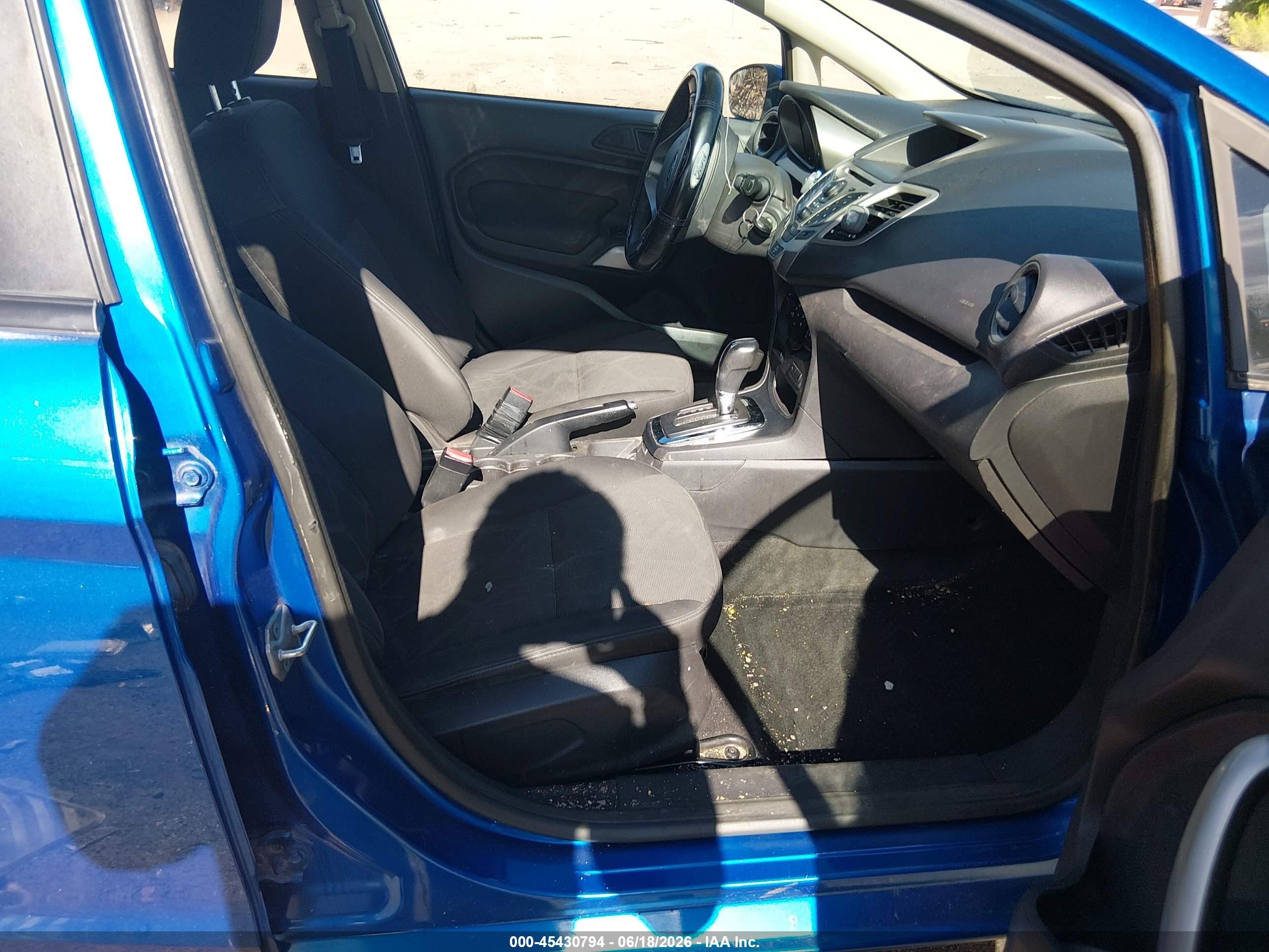 2011 Ford Fiesta Ses Blue vin: 3FADP4FJ4BM167875