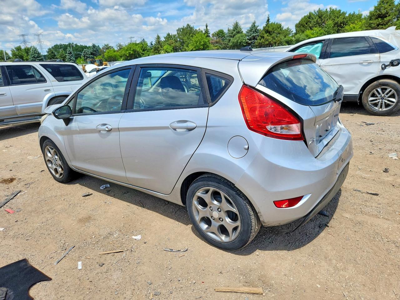 2011 Ford Fiesta Ses Silver vin: 3FADP4FJ4BM181968