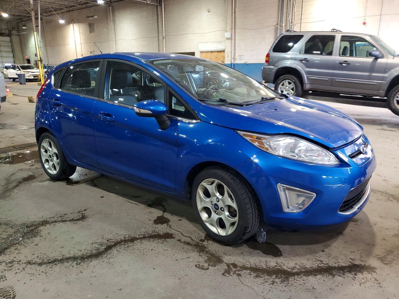 2011 Ford Fiesta Ses Blue vin: 3FADP4FJ4BM196261