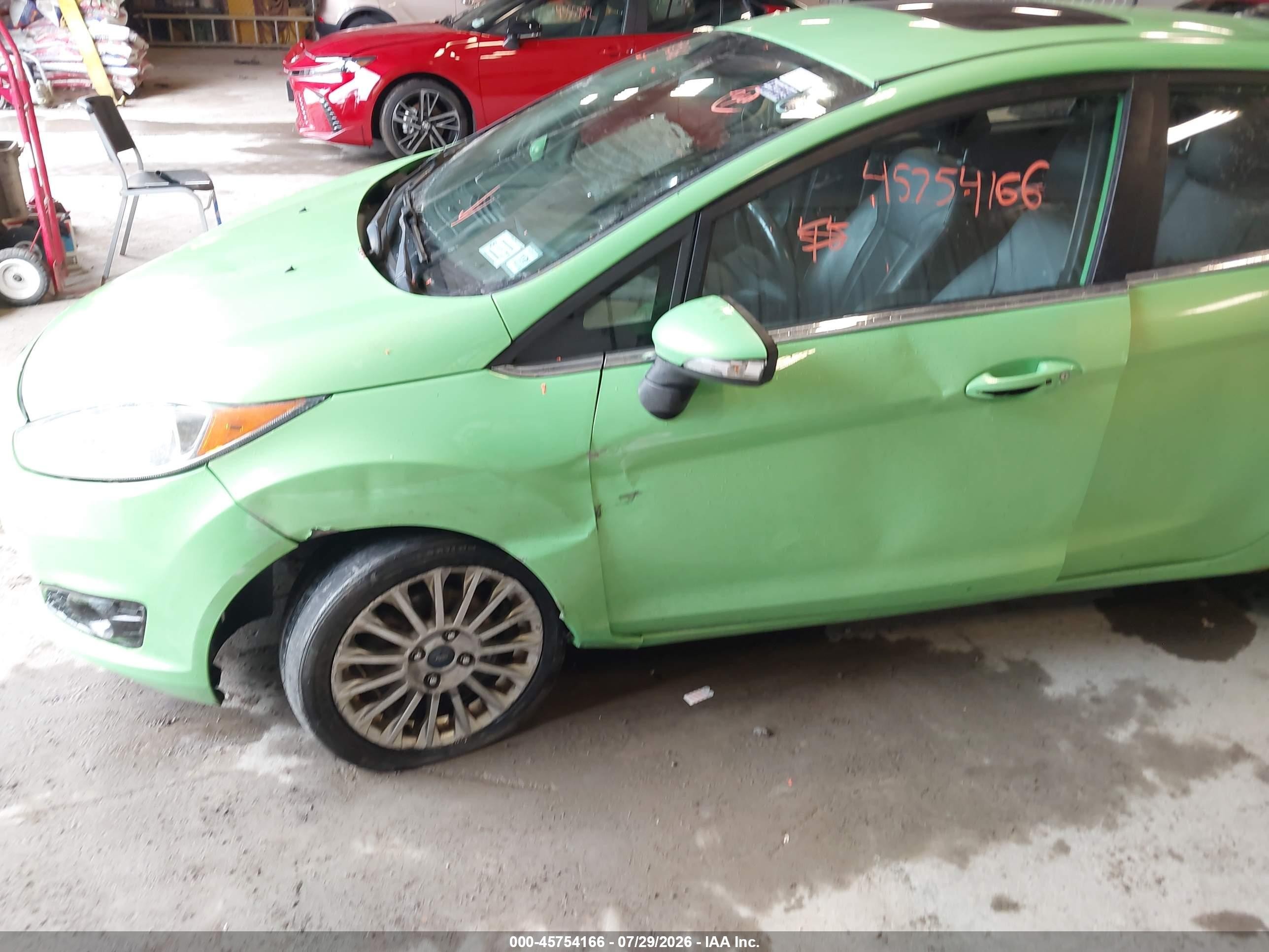 2014 Ford Fiesta Titanium Green vin: 3FADP4FJ4EM132001