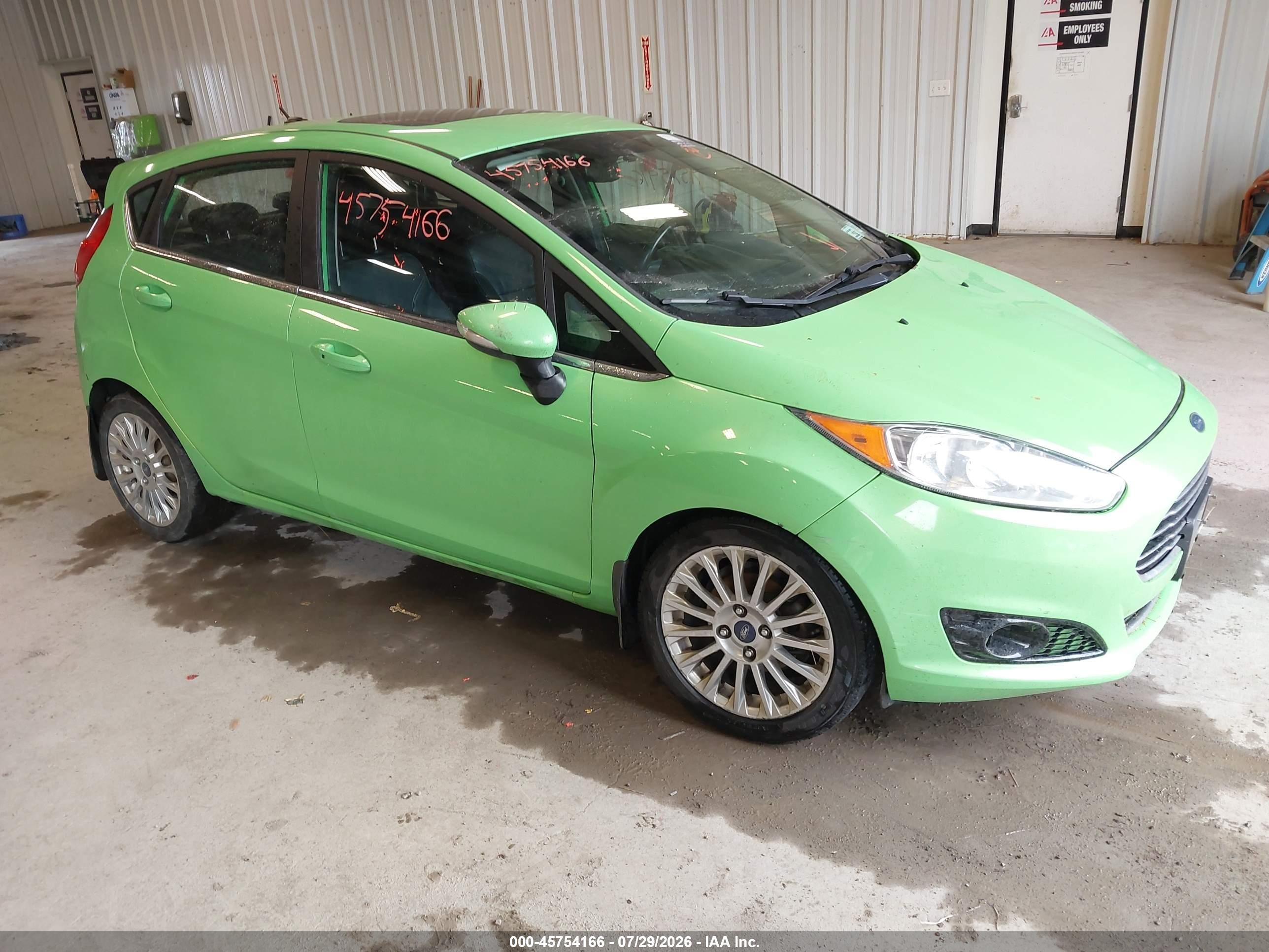 2014 Ford Fiesta Titanium Green vin: 3FADP4FJ4EM132001