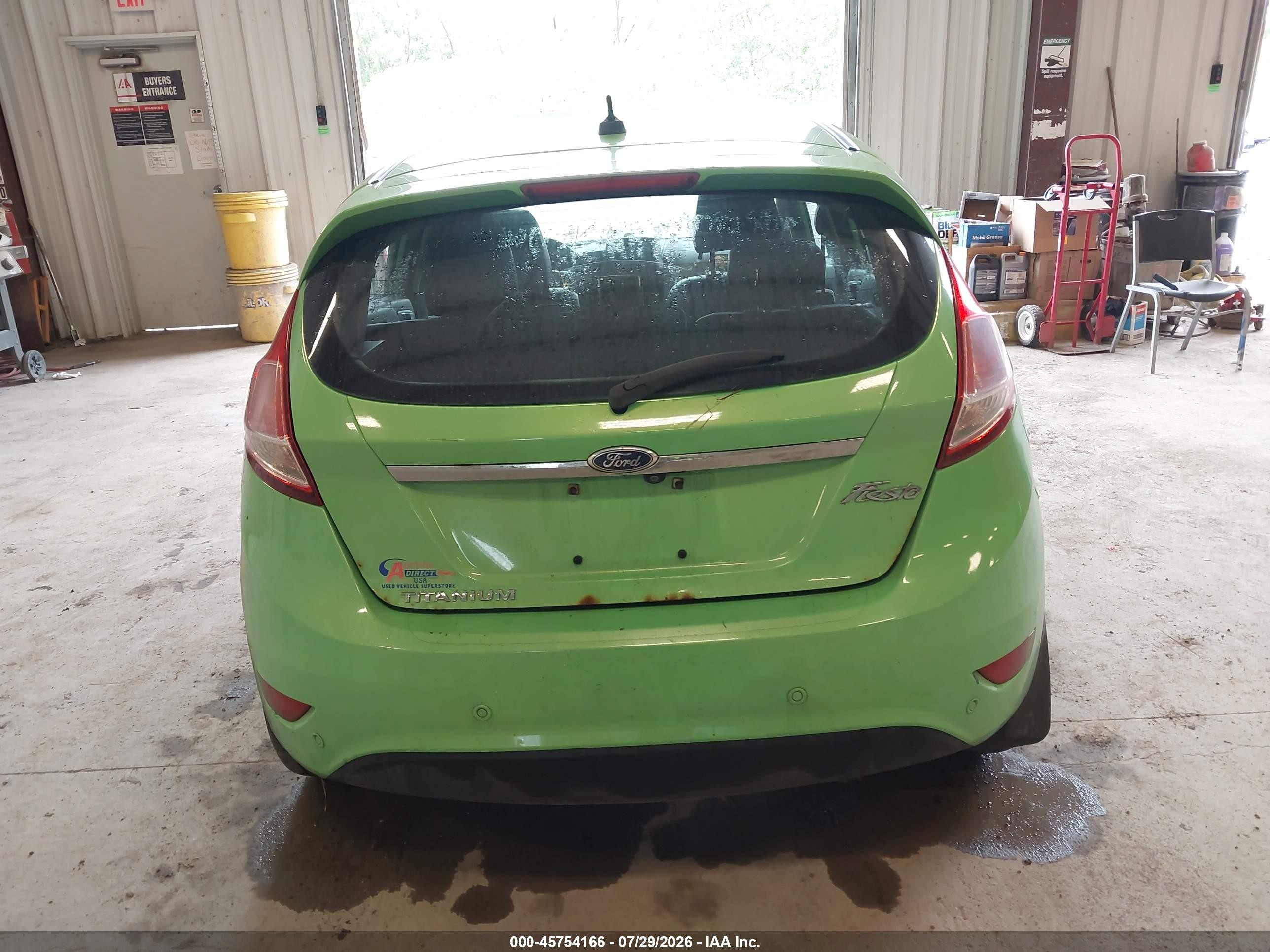 2014 Ford Fiesta Titanium Green vin: 3FADP4FJ4EM132001