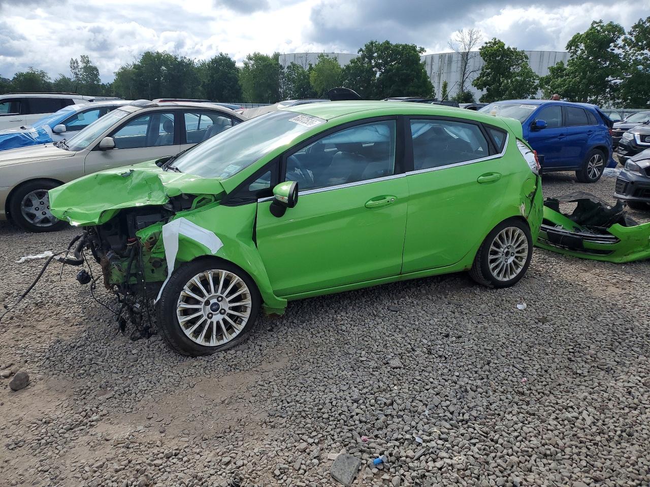 2014 Ford Fiesta Titanium Green vin: 3FADP4FJ4EM168254
