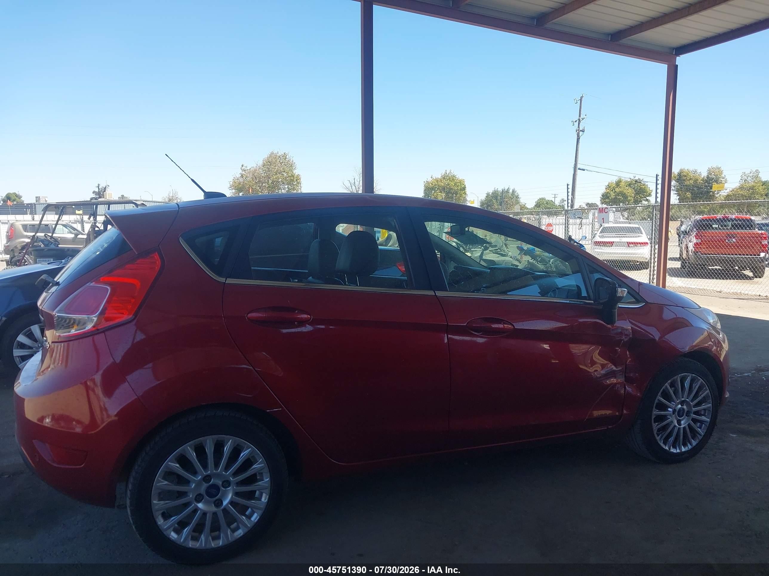 2014 Ford Fiesta Titanium Red vin: 3FADP4FJ4EM228047