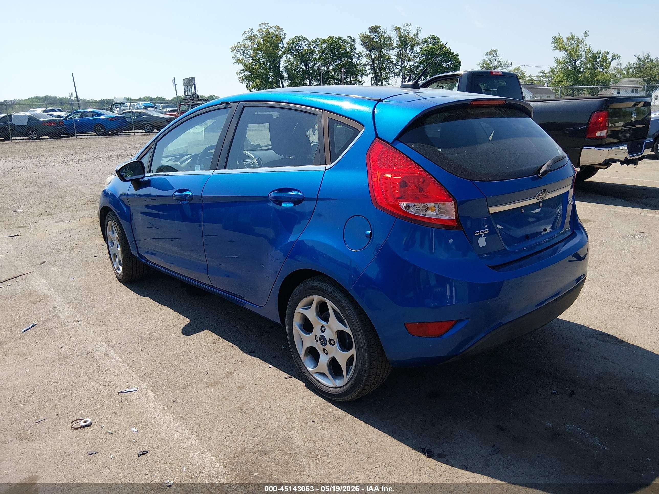 2011 Ford Fiesta Ses Blue vin: 3FADP4FJ5BM115459