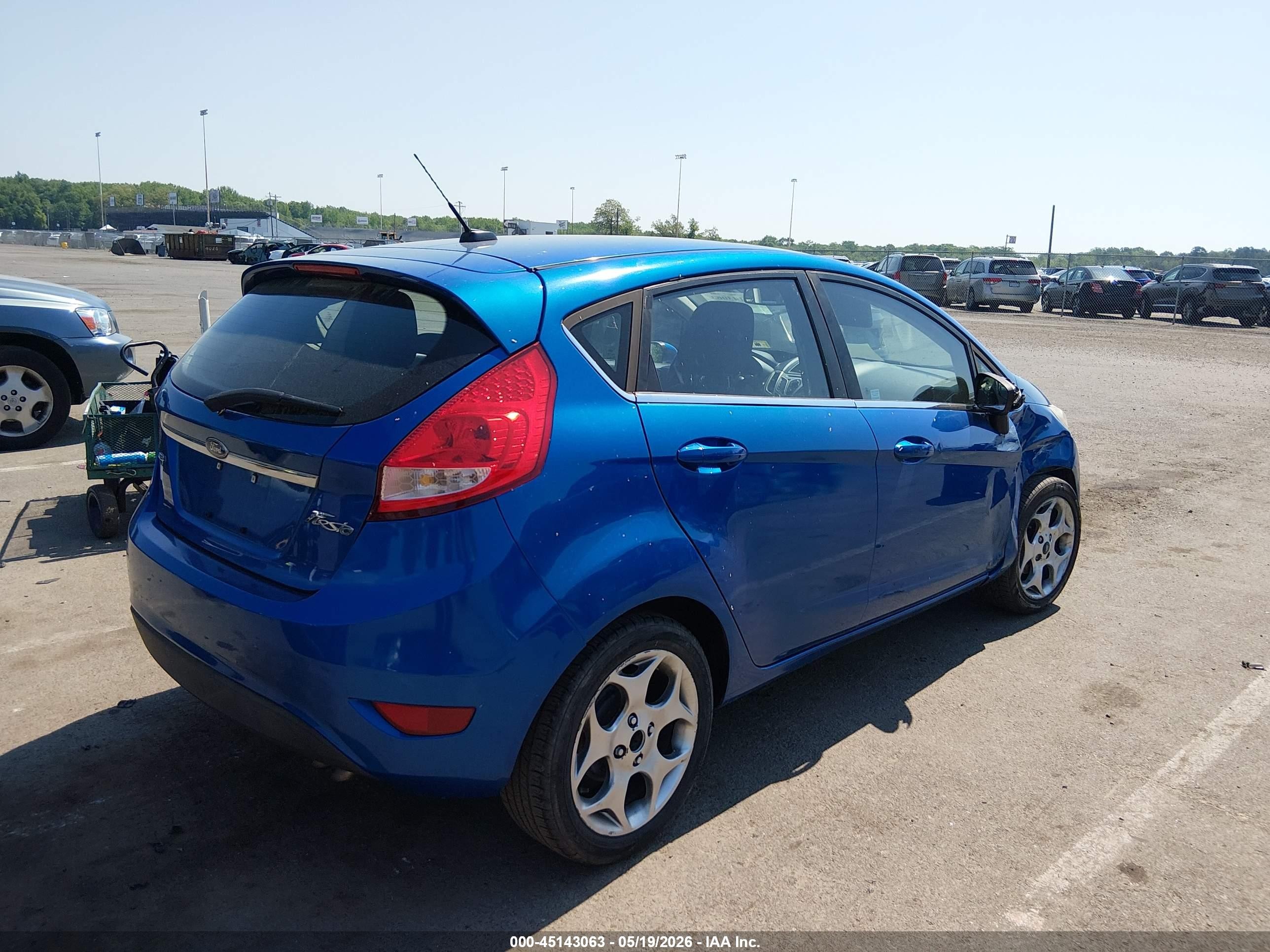 2011 Ford Fiesta Ses Blue vin: 3FADP4FJ5BM115459