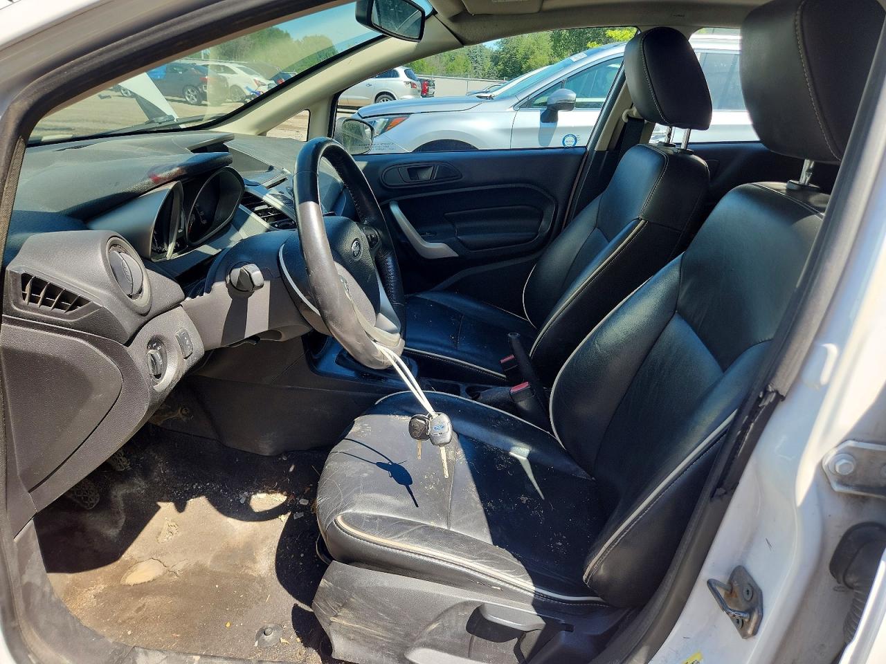2011 Ford Fiesta Ses White vin: 3FADP4FJ5BM126350