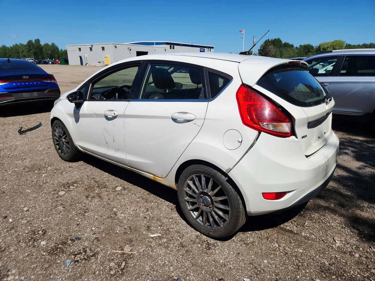 2011 Ford Fiesta Ses White vin: 3FADP4FJ5BM126350