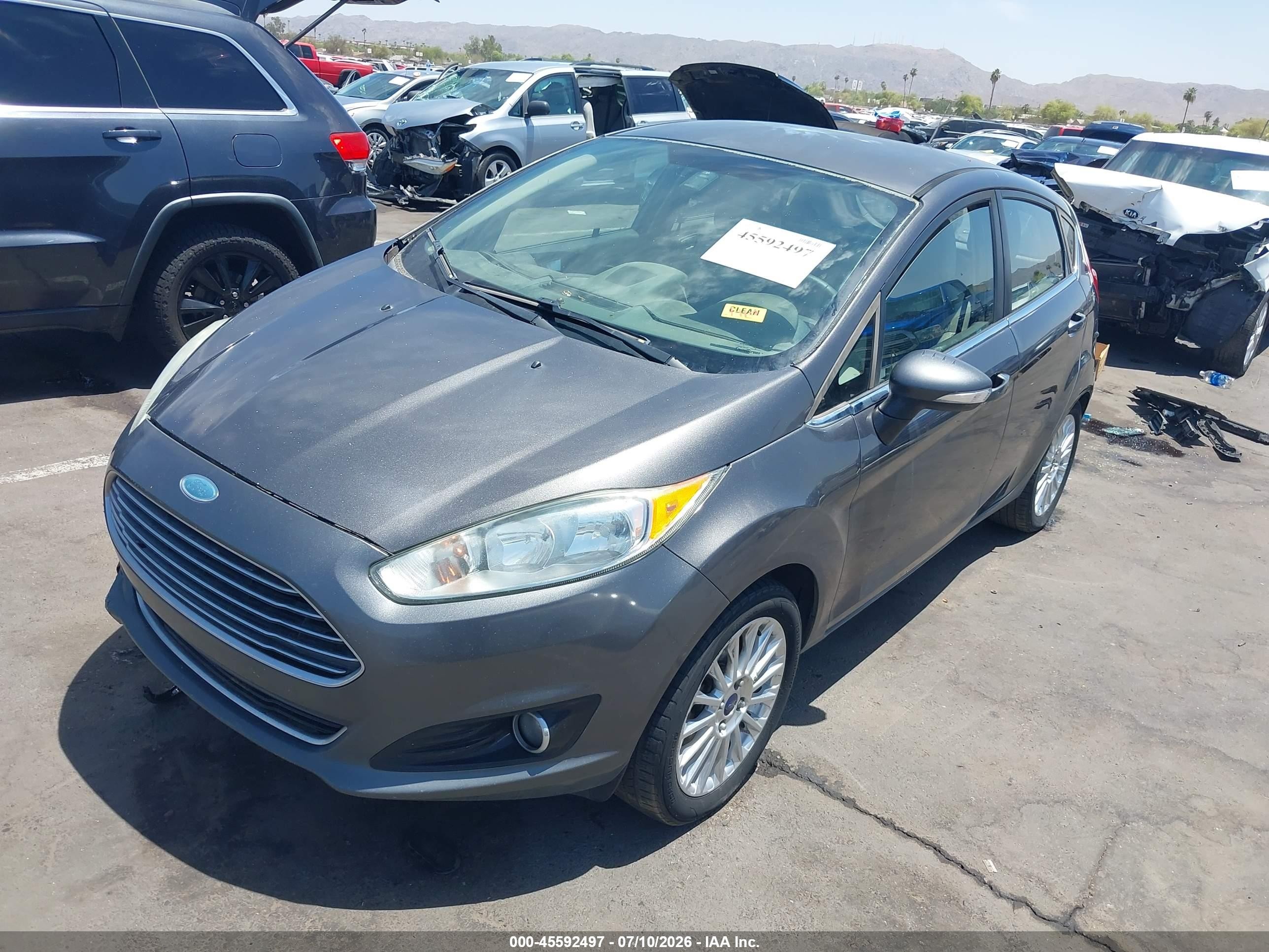 2015 Ford Fiesta Titanium Серый vin: 3FADP4FJ5FM110297