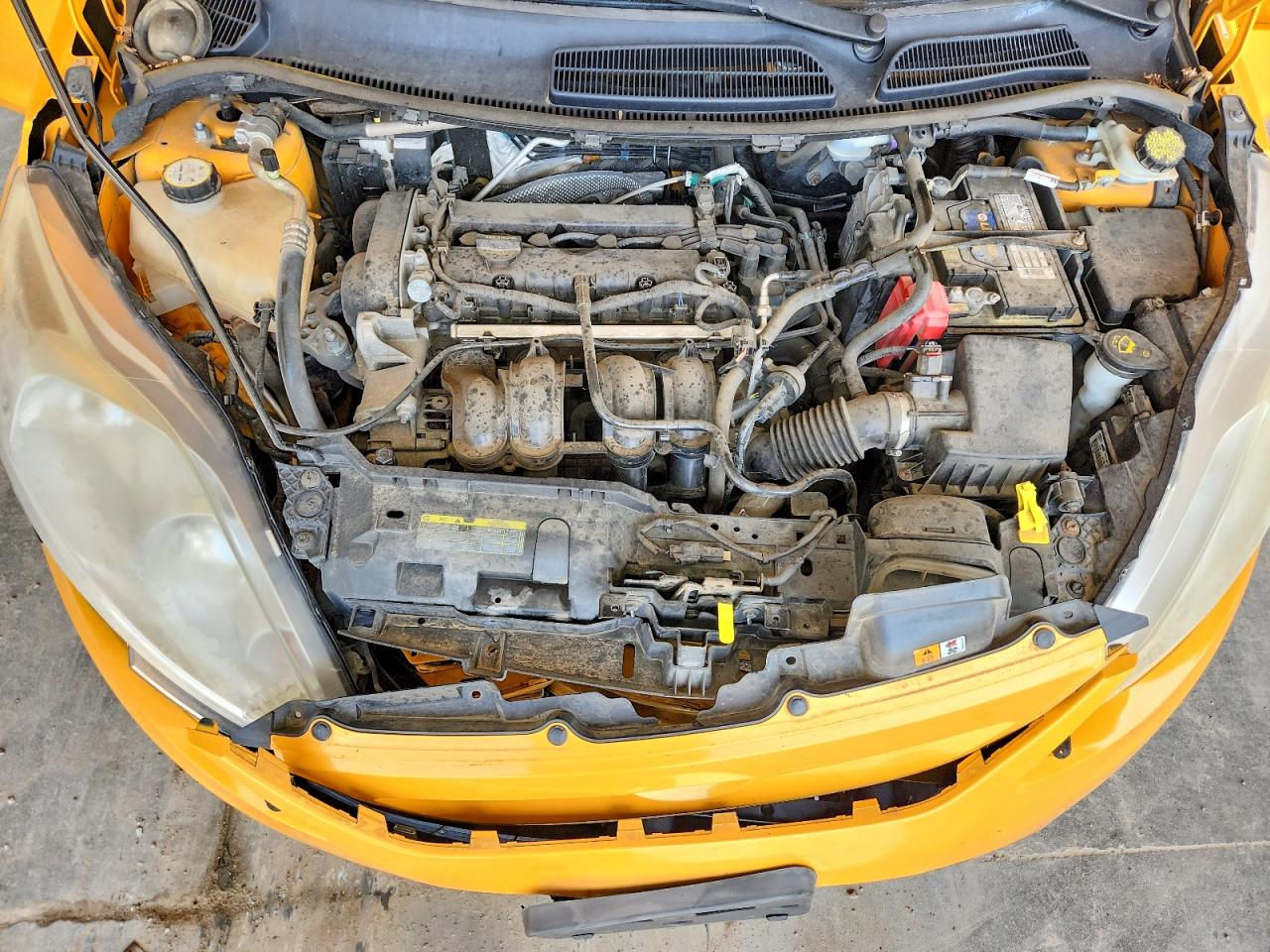 2011 Ford Fiesta Ses Yellow vin: 3FADP4FJ6BM114143