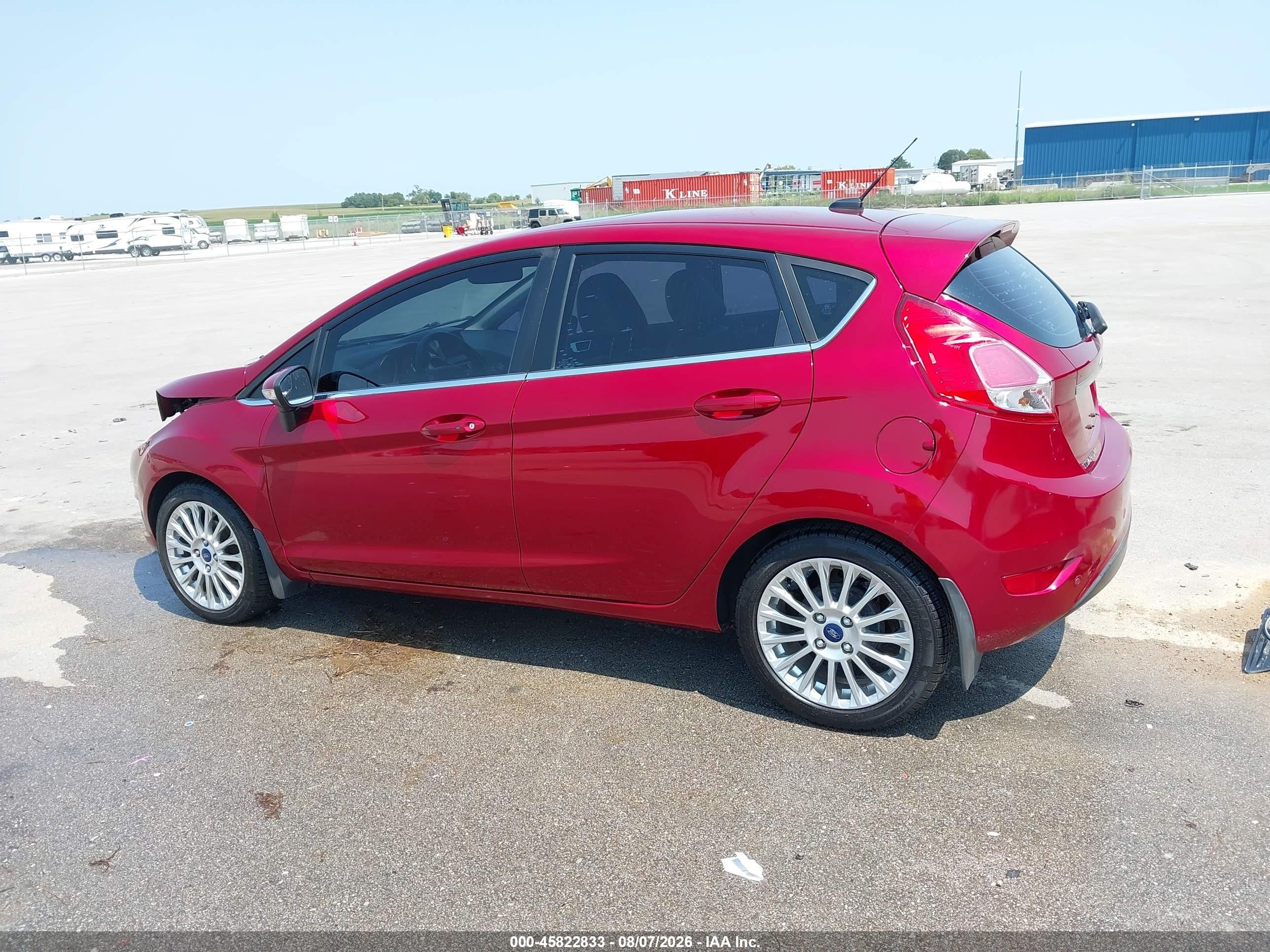 2015 Ford Fiesta Titanium Red vin: 3FADP4FJ7FM121186