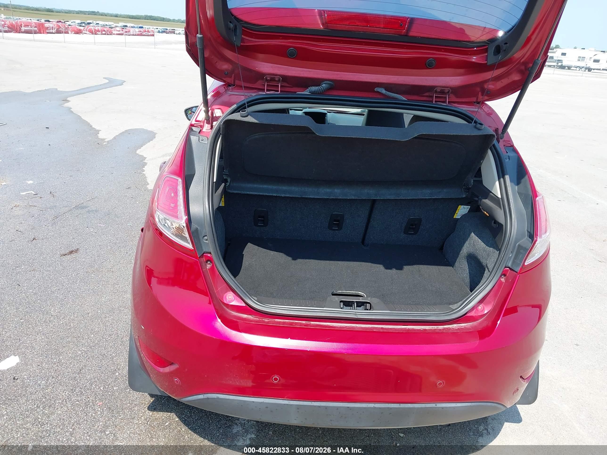 2015 Ford Fiesta Titanium Red vin: 3FADP4FJ7FM121186