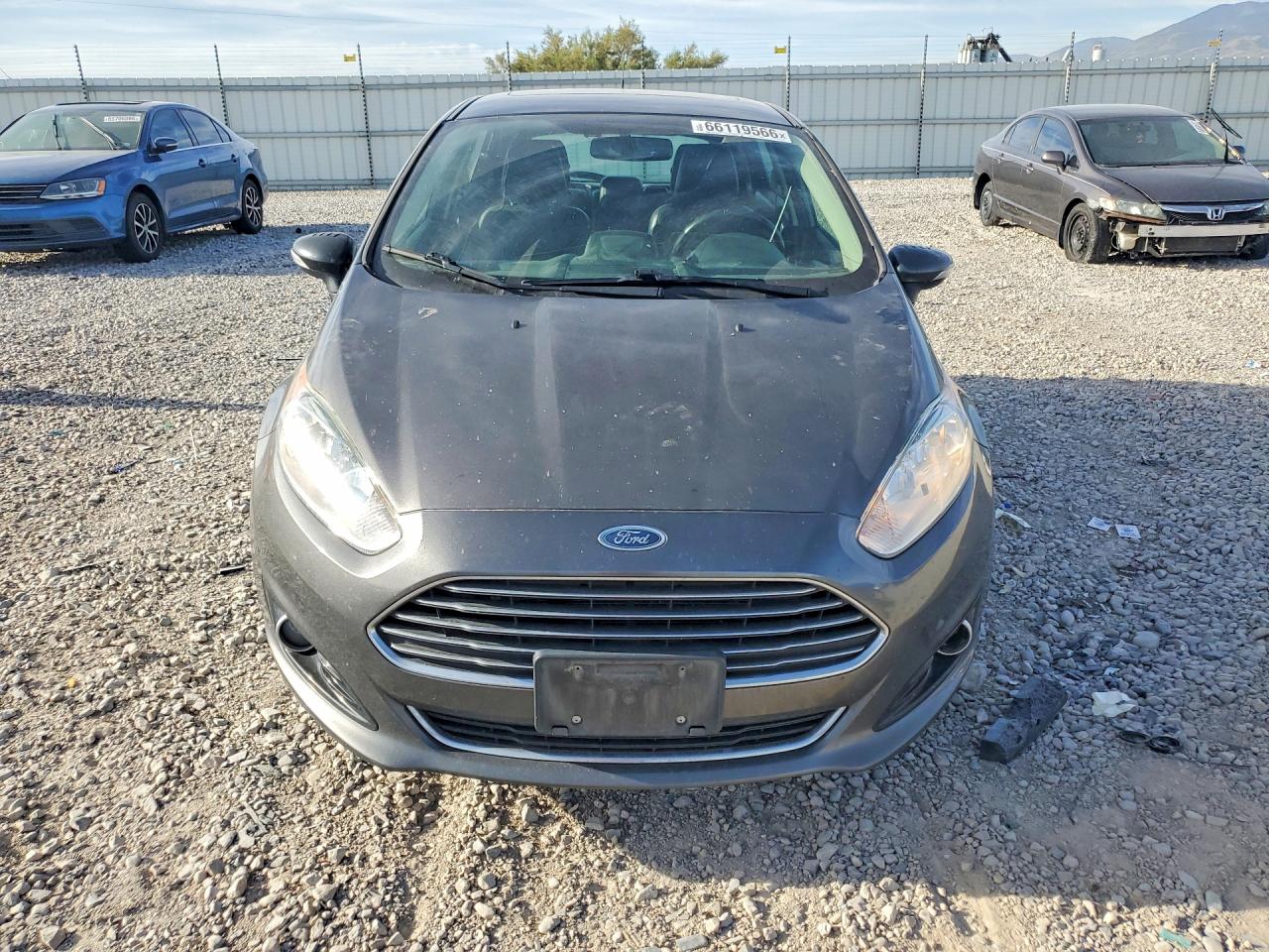 2015 Ford Fiesta Titanium Charcoal vin: 3FADP4FJ7FM196602