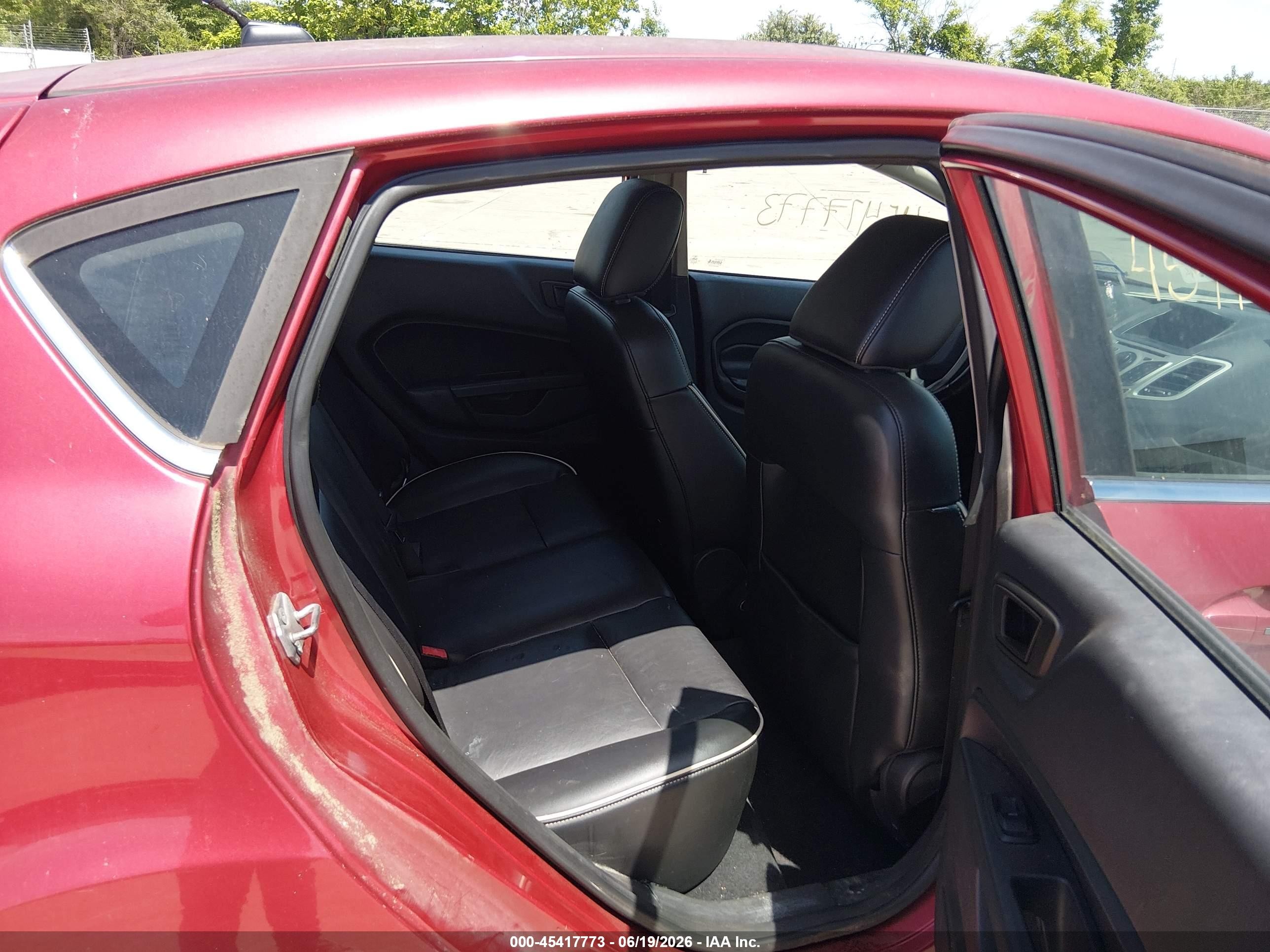 2011 Ford Fiesta Ses Red vin: 3FADP4FJ8BM128691