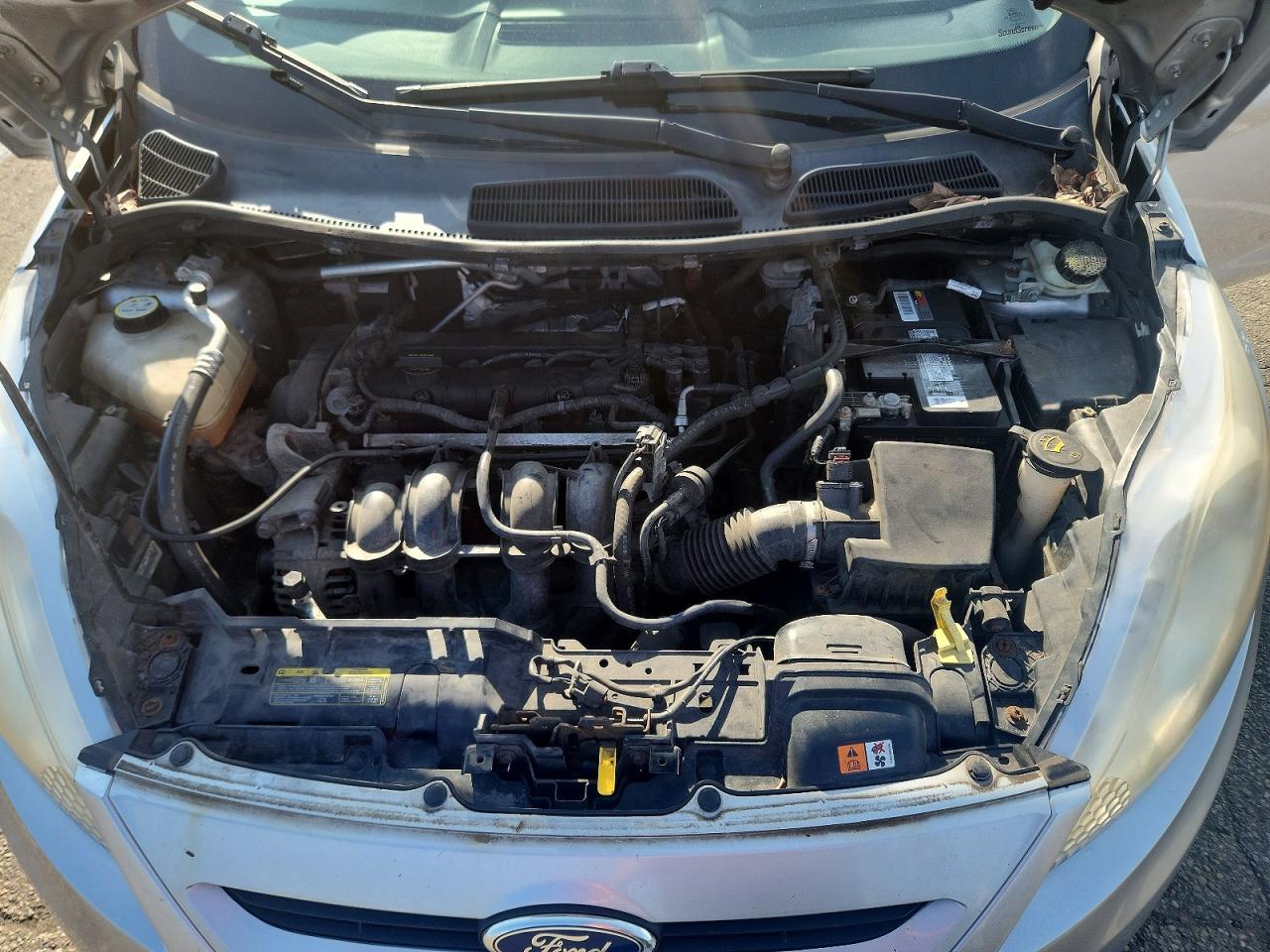 2011 Ford Fiesta Ses Silver vin: 3FADP4FJ8BM179320