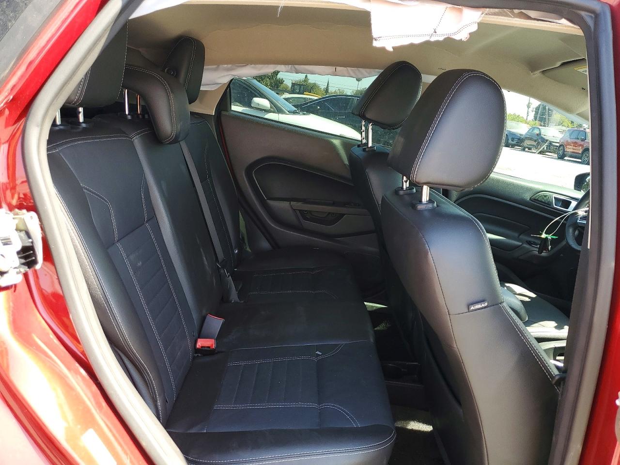 2015 Ford Fiesta Titanium Red vin: 3FADP4FJ8FM220566