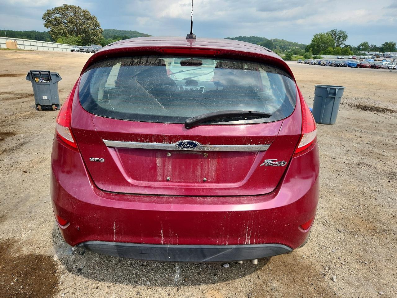 2011 Ford Fiesta Ses Темно-бордовый vin: 3FADP4FJ9BM119708