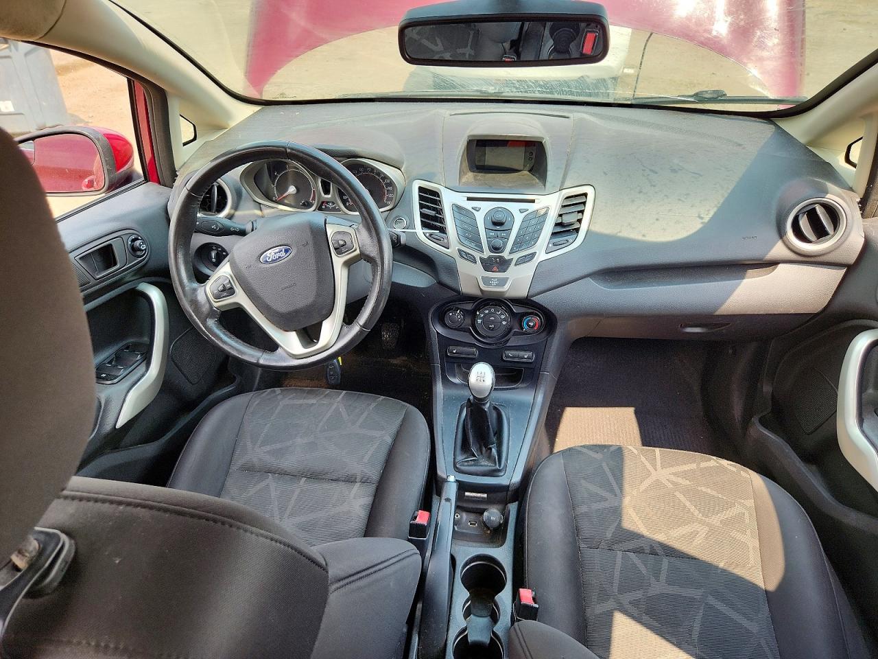 2011 Ford Fiesta Ses Темно-бордовый vin: 3FADP4FJ9BM119708