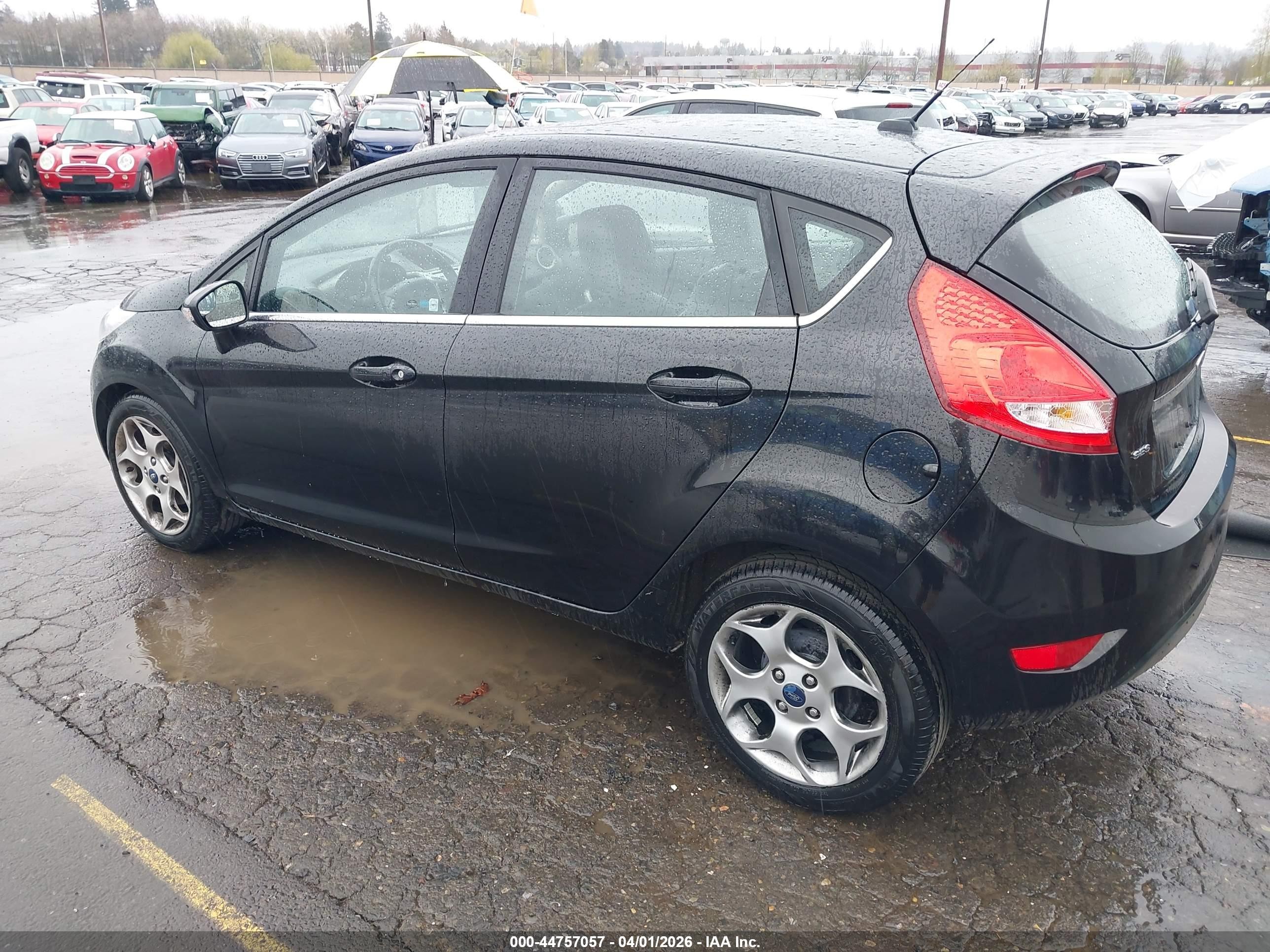 2011 Ford Fiesta Ses Черный vin: 3FADP4FJ9BM132877