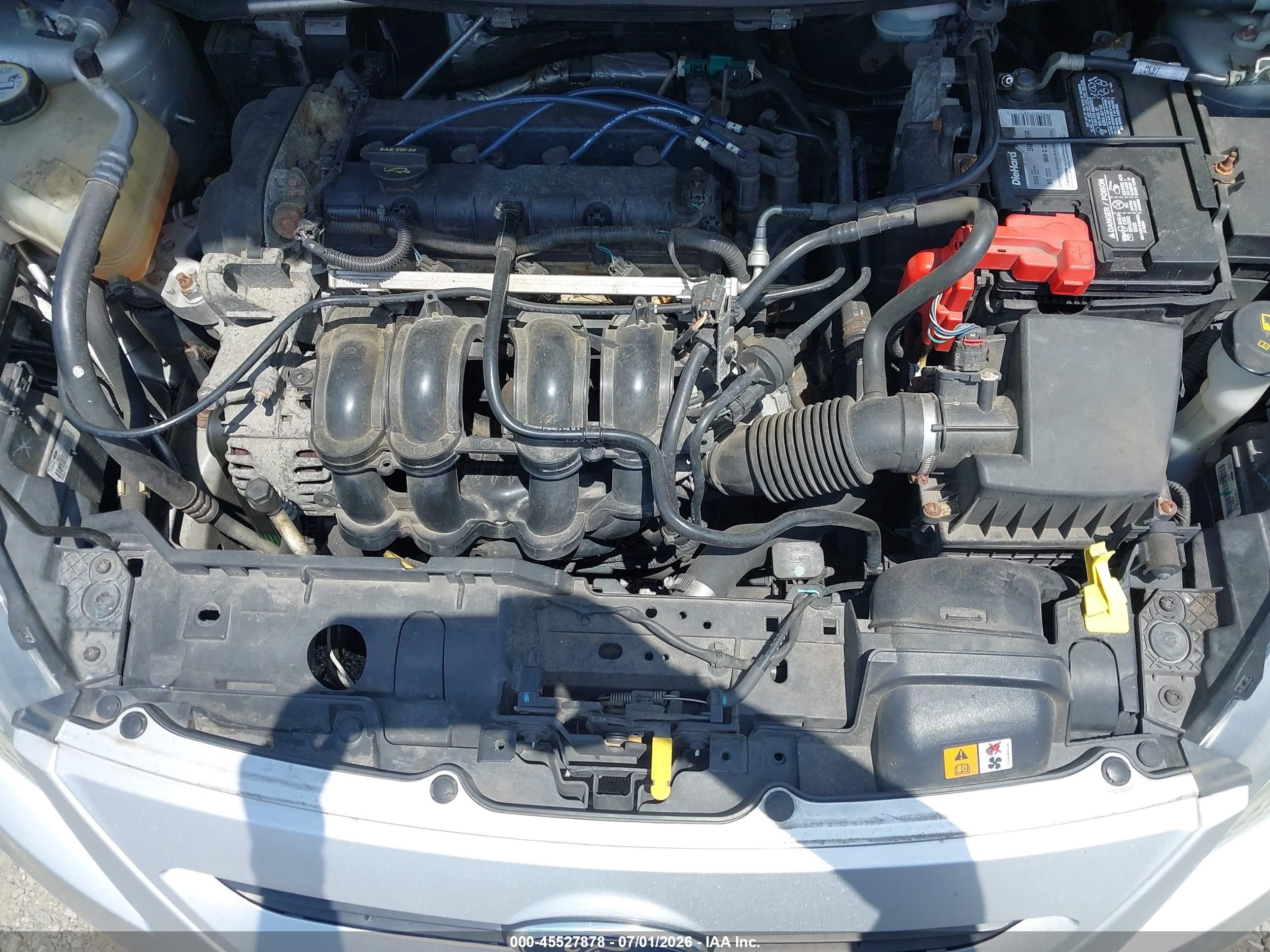 2013 Ford Fiesta Titanium Silver vin: 3FADP4FJ9DM213459