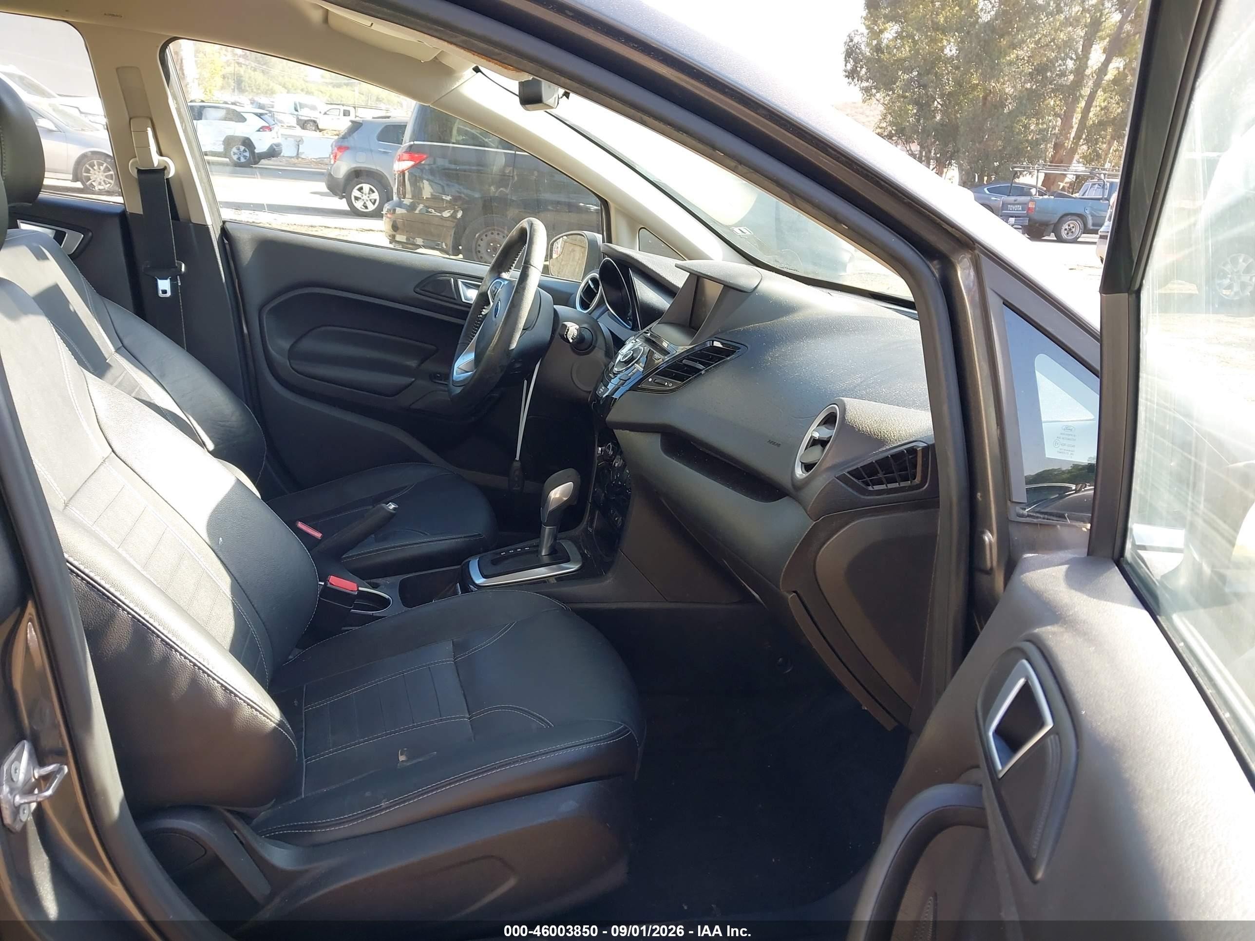 2015 Ford Fiesta Titanium Gray vin: 3FADP4FJ9FM213206