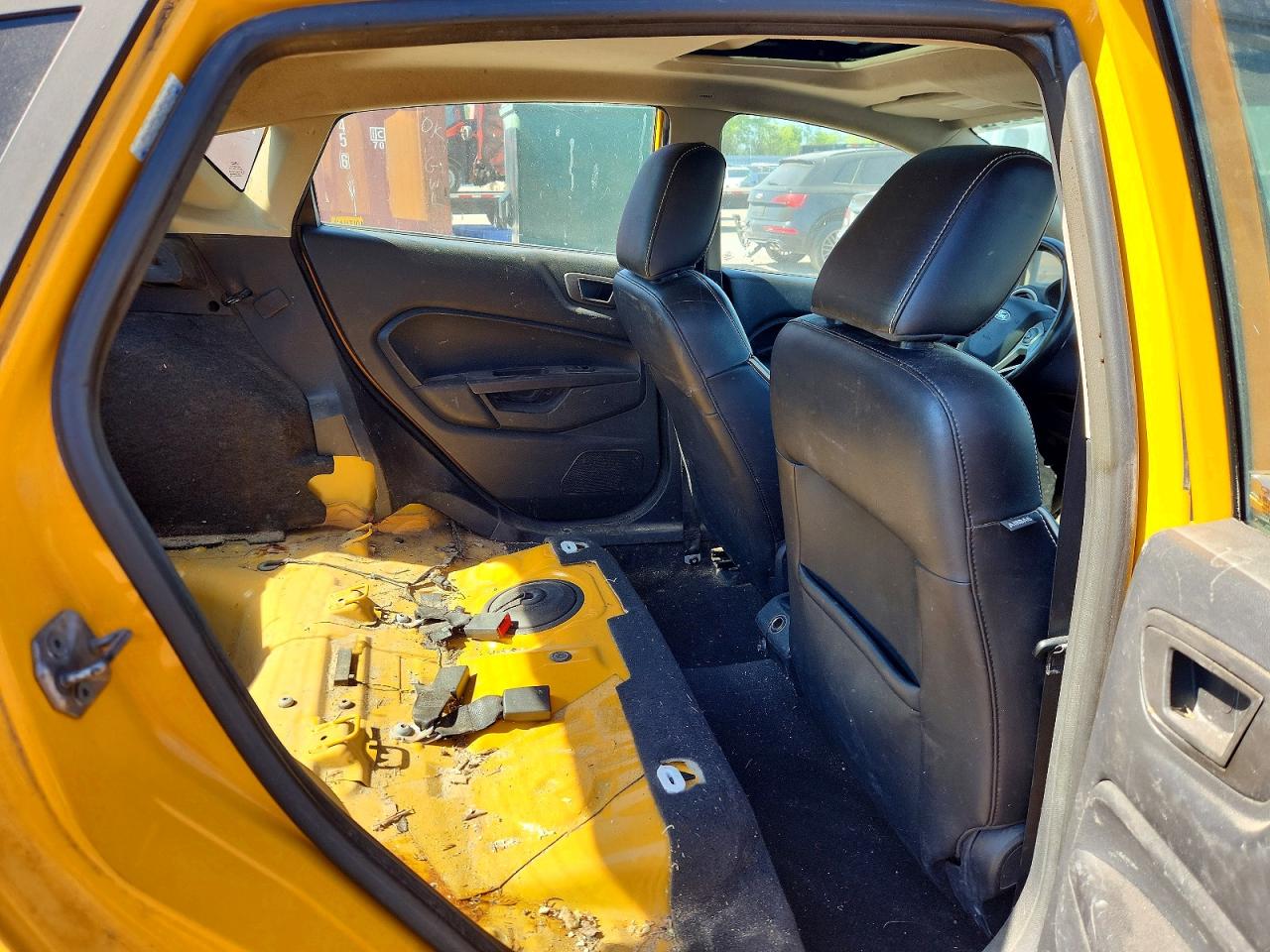 2011 Ford Fiesta Ses Gold vin: 3FADP4FJXBM123279
