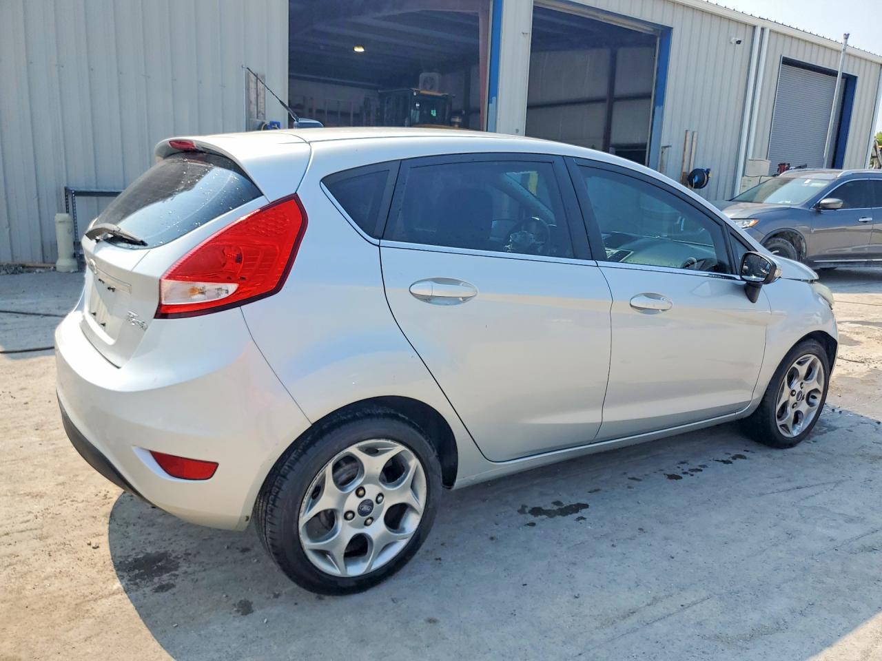 2011 Ford Fiesta Ses Silver vin: 3FADP4FJXBM211393