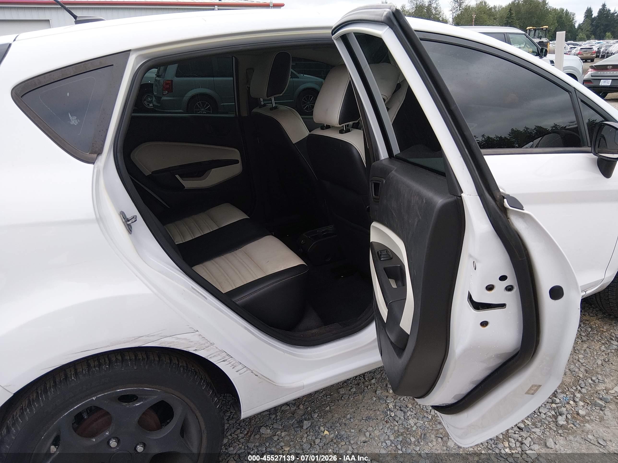 2012 Ford Fiesta Ses White vin: 3FADP4FJXCM159765