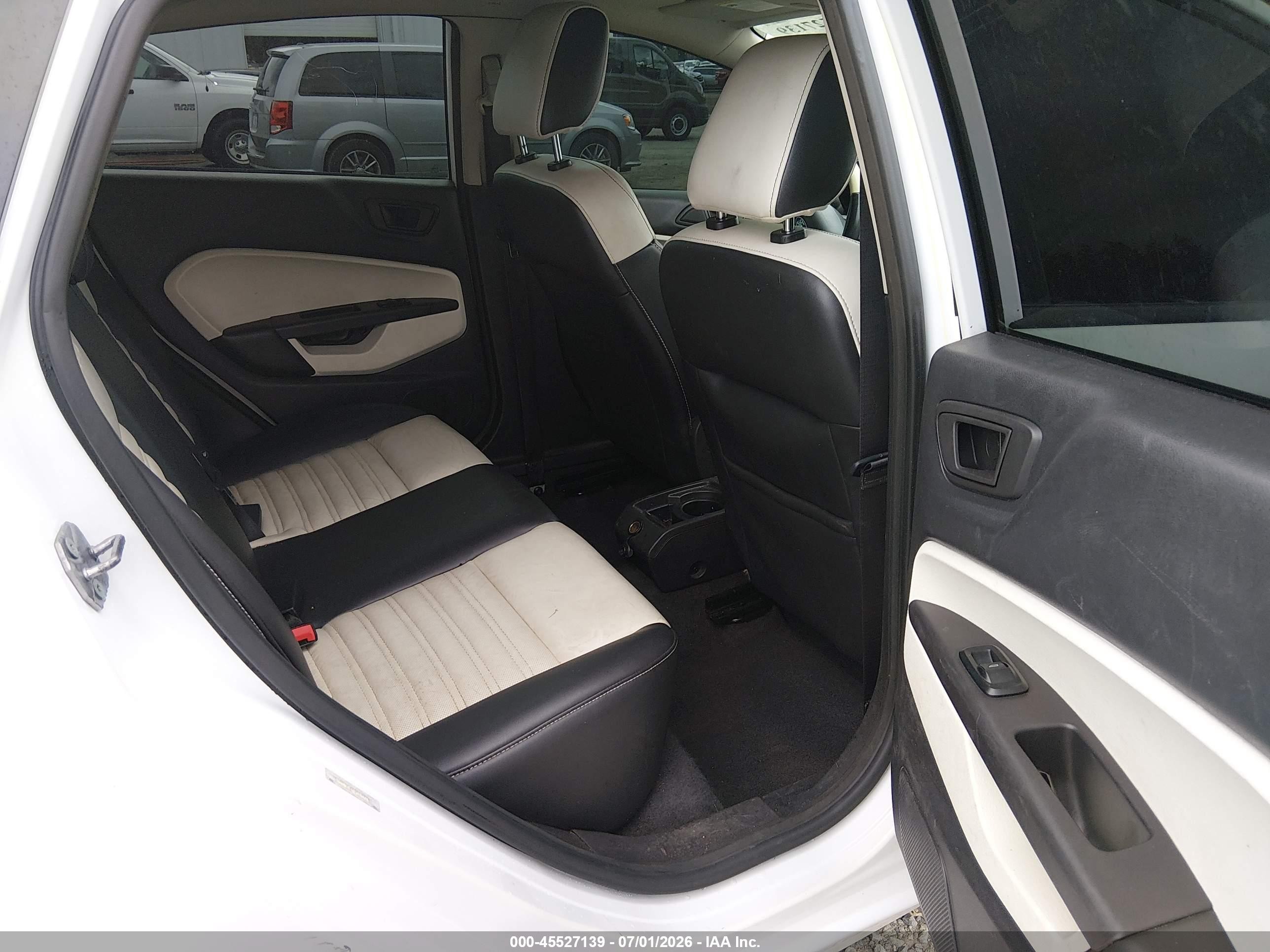 2012 Ford Fiesta Ses White vin: 3FADP4FJXCM159765