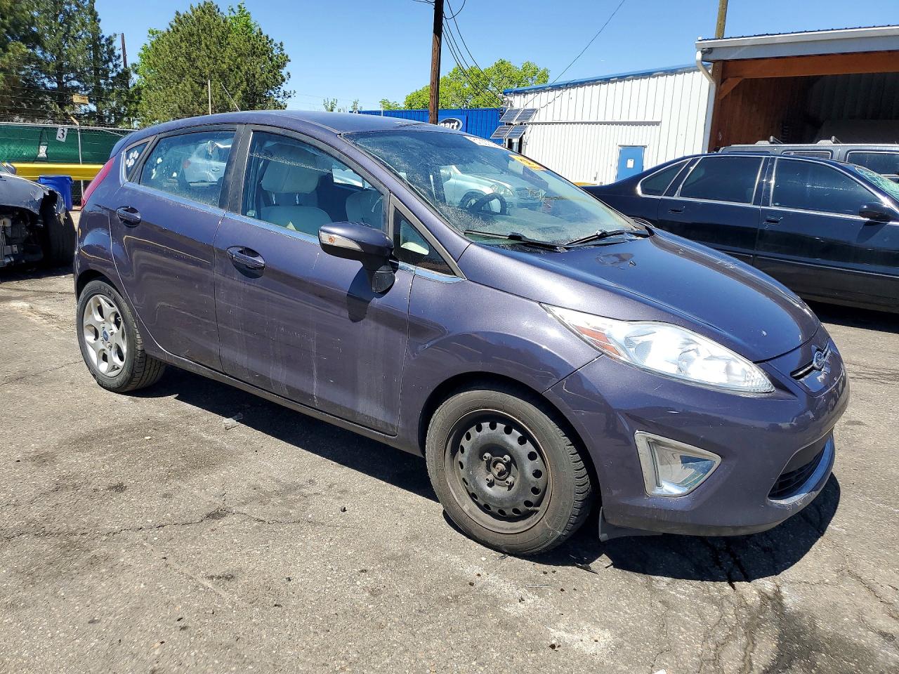 2013 Ford Fiesta Gray vin: 3FADP4FJXDM144295
