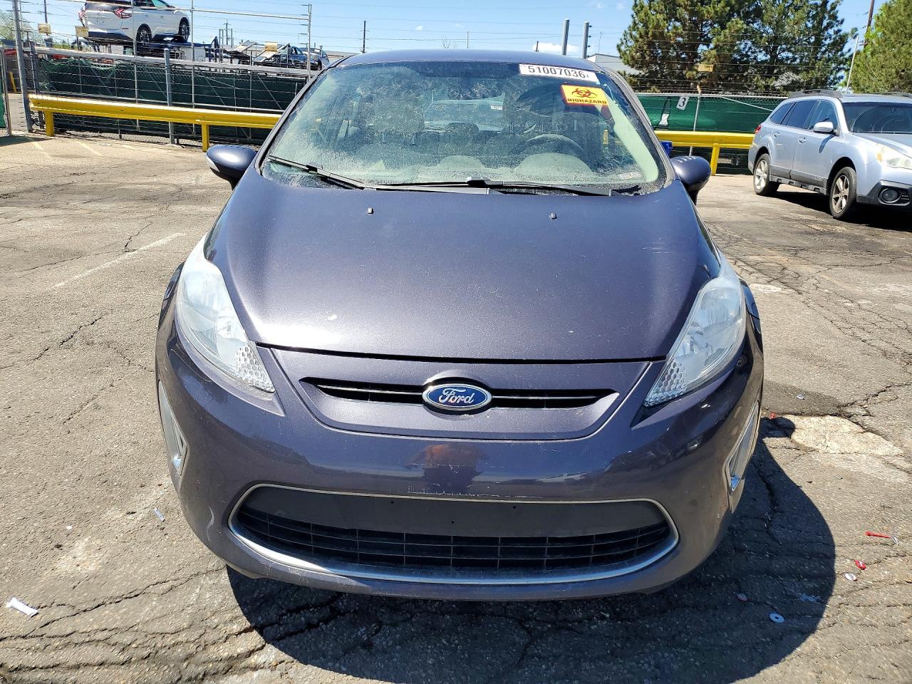 2013 Ford Fiesta Gray vin: 3FADP4FJXDM144295