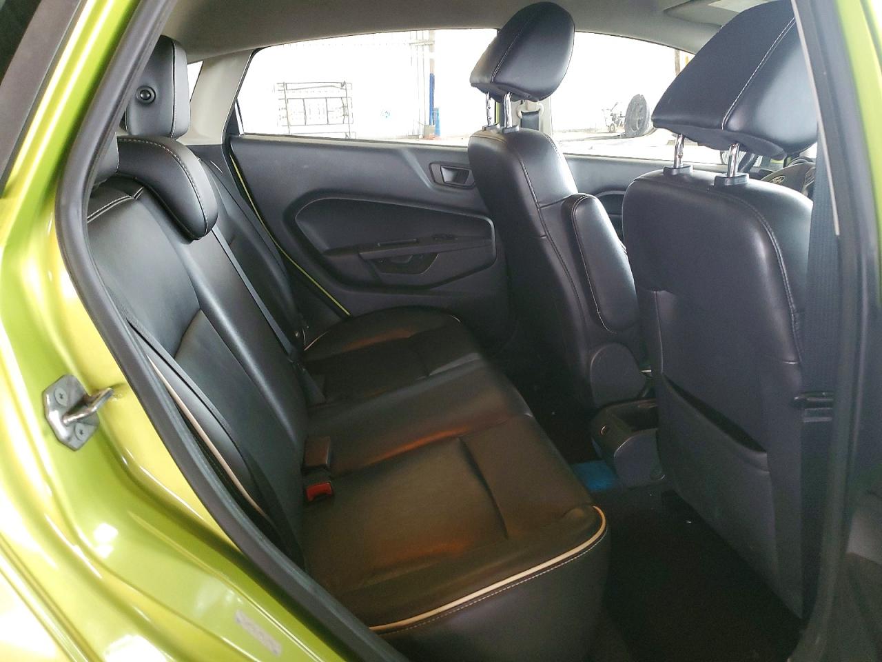 2013 Ford Fiesta Titanium Green vin: 3FADP4FJXDM153949