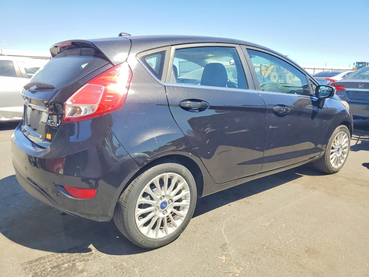 2015 Ford Fiesta Titanium Black vin: 3FADP4FJXFM203526