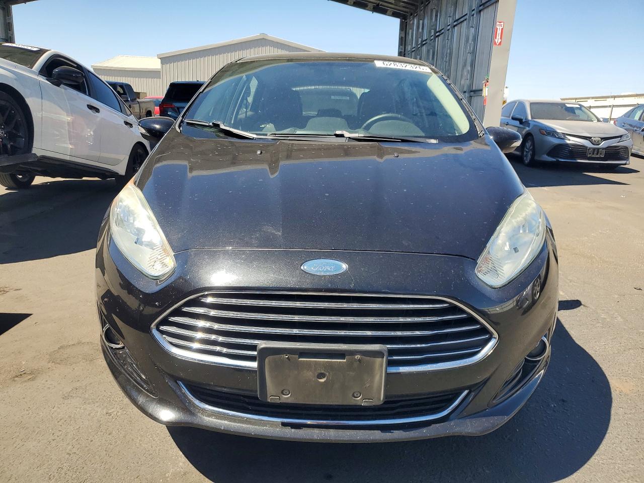 2015 Ford Fiesta Titanium Black vin: 3FADP4FJXFM203526