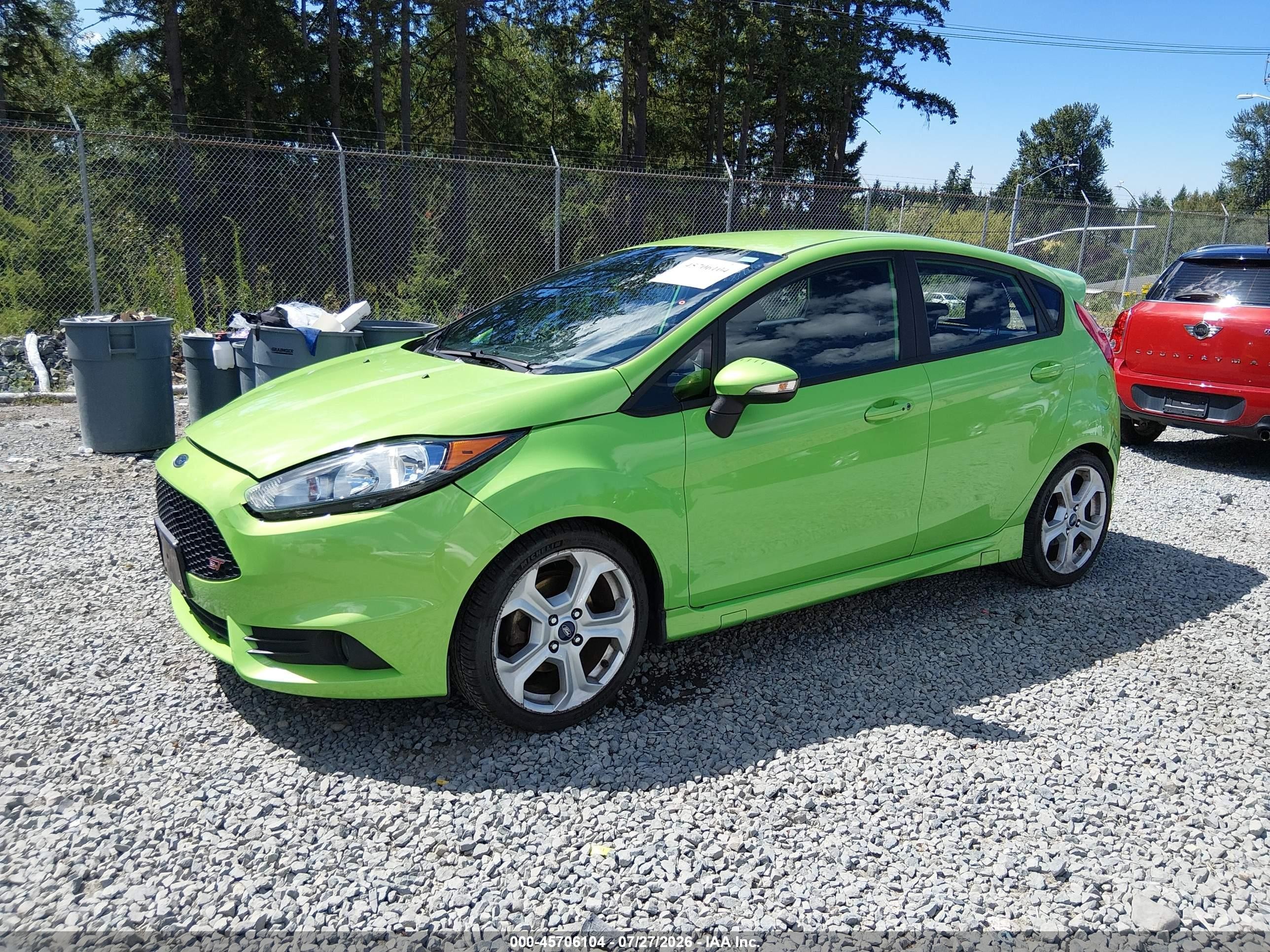 2014 Ford Fiesta St Green vin: 3FADP4GX1EM135022