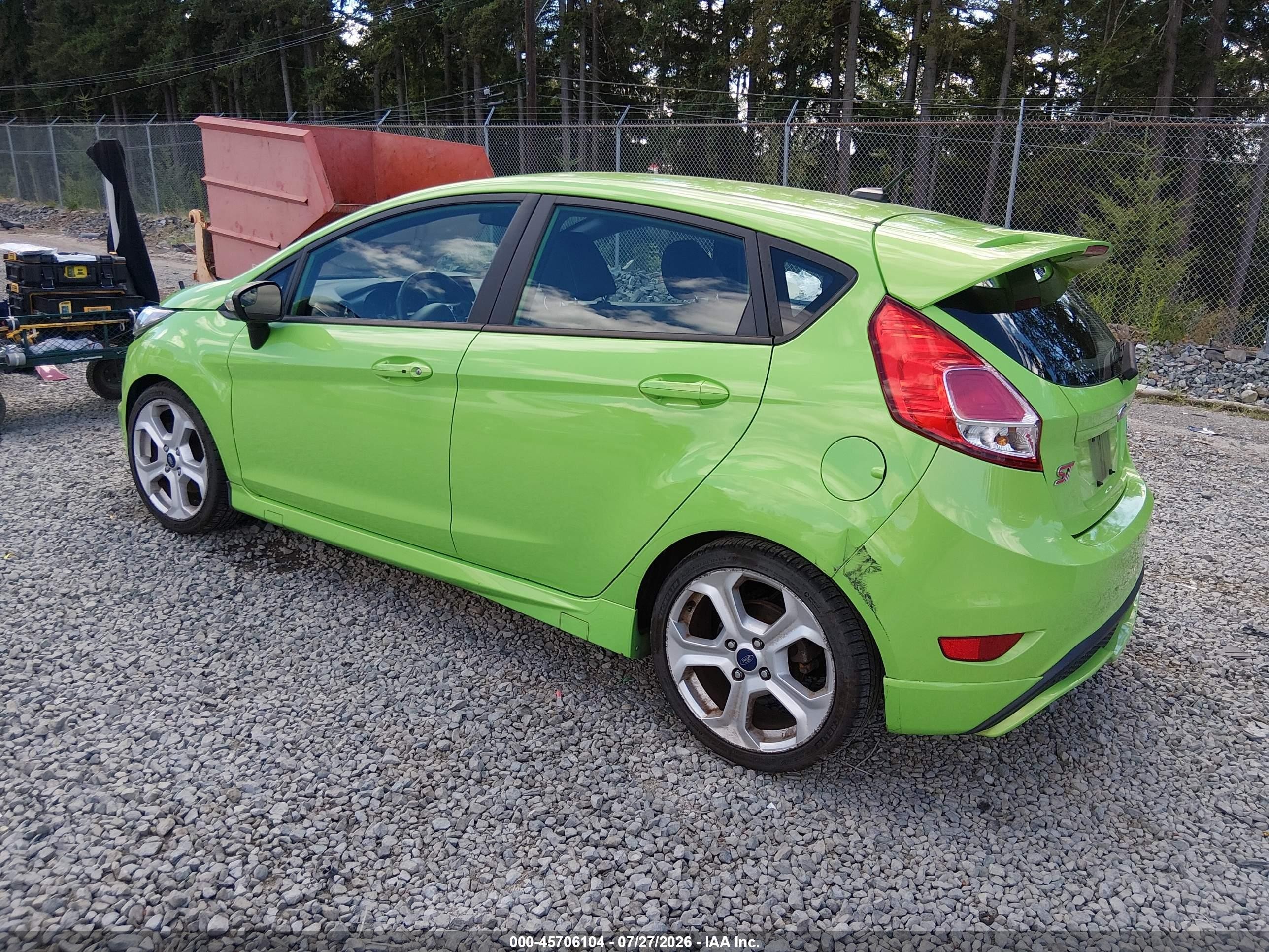 2014 Ford Fiesta St Green vin: 3FADP4GX1EM135022