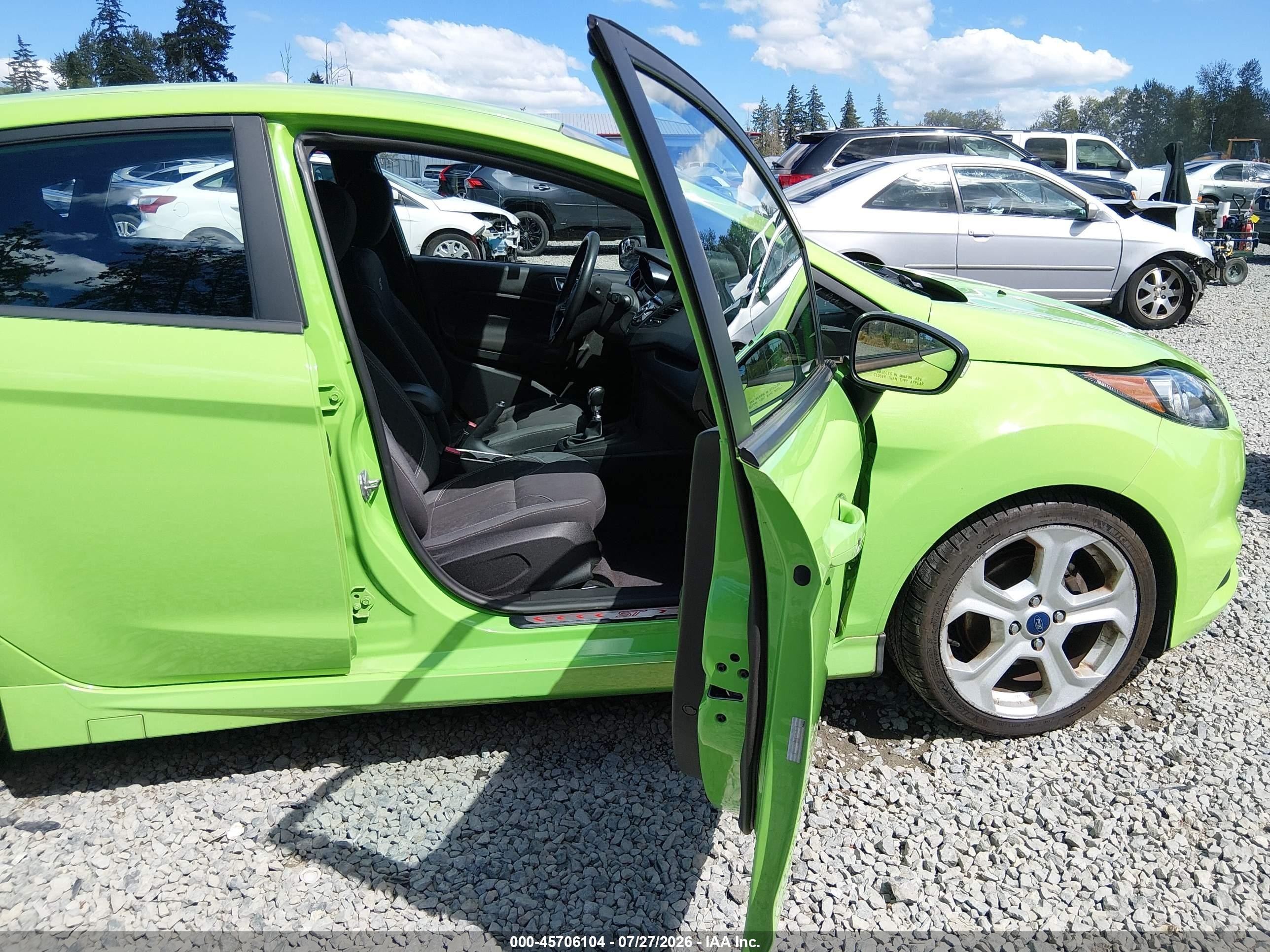 2014 Ford Fiesta St Green vin: 3FADP4GX1EM135022