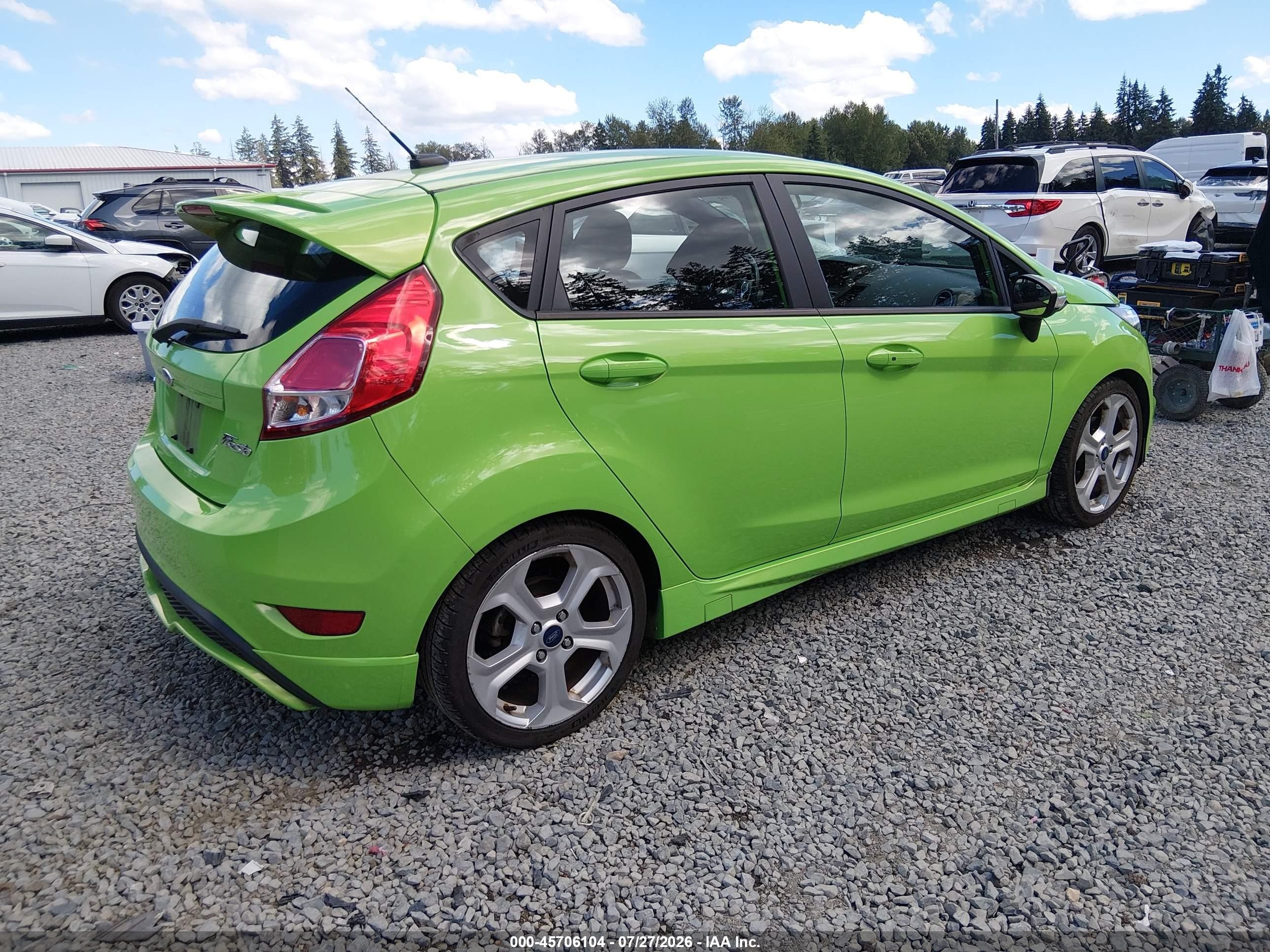 2014 Ford Fiesta St Green vin: 3FADP4GX1EM135022