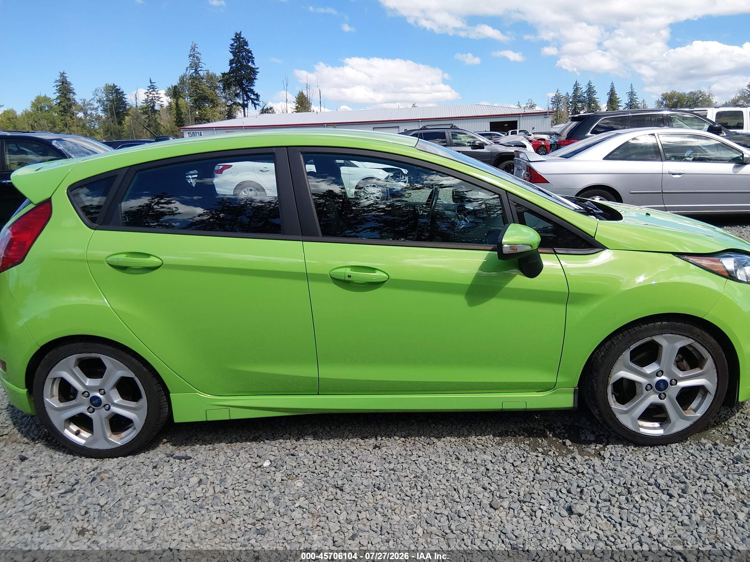 2014 Ford Fiesta St Green vin: 3FADP4GX1EM135022