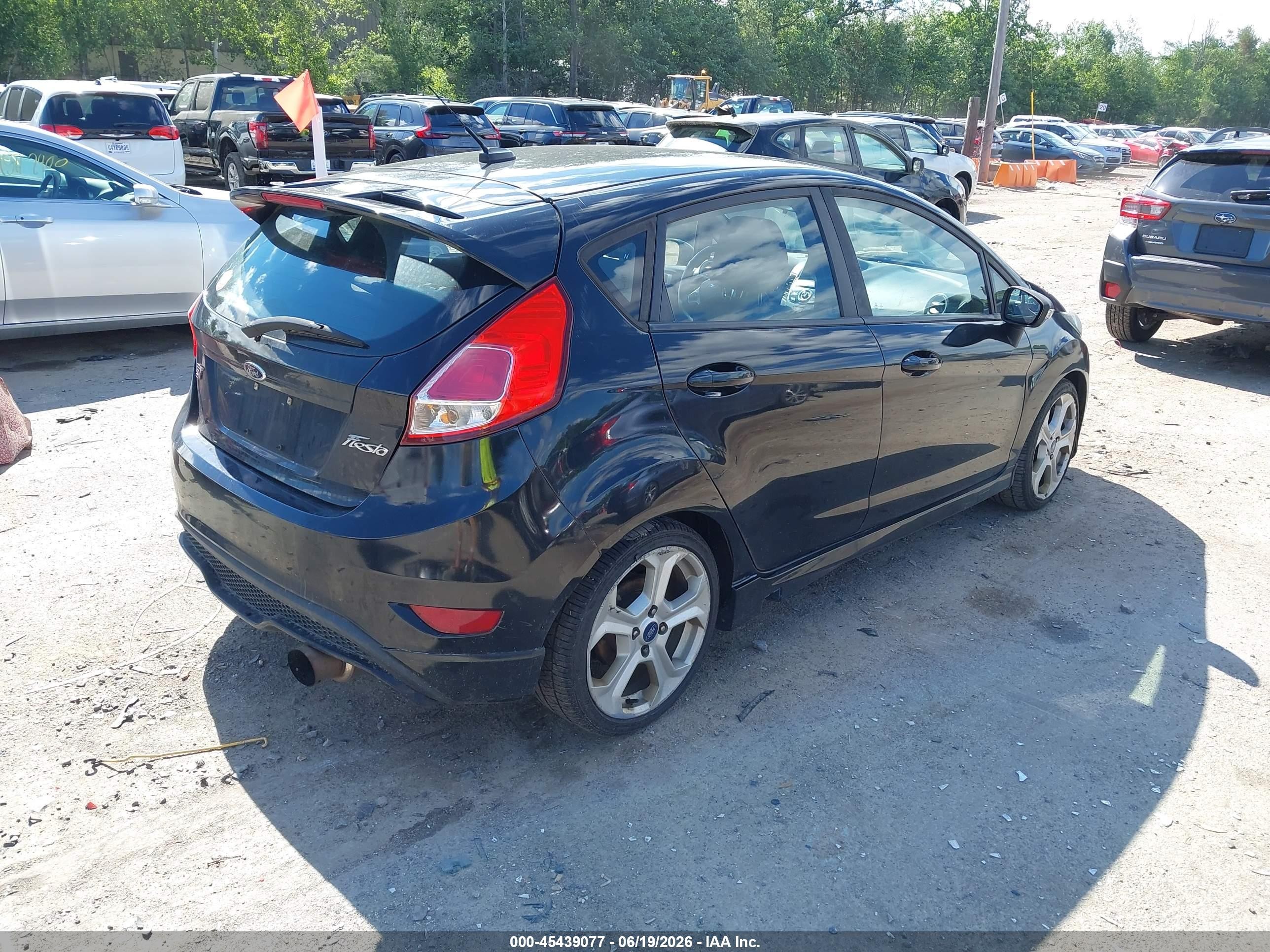 2015 Ford Fiesta St Black vin: 3FADP4GX1FM113412