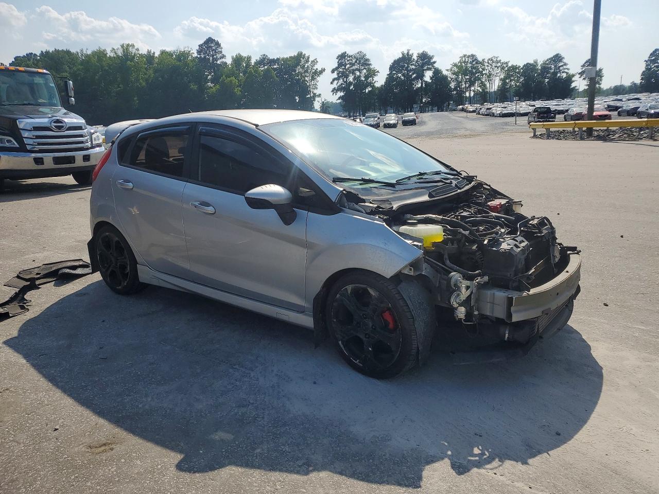 2015 Ford Fiesta St Silver vin: 3FADP4GX1FM202929
