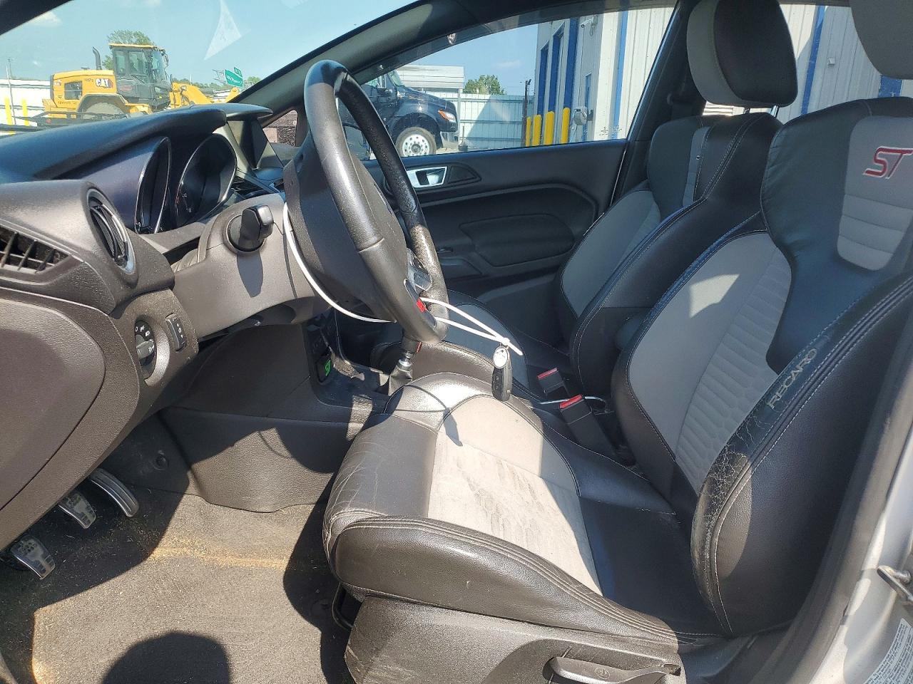 2015 Ford Fiesta St Silver vin: 3FADP4GX1FM202929