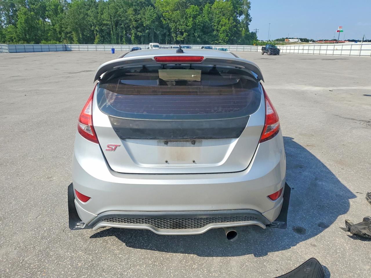 2015 Ford Fiesta St Silver vin: 3FADP4GX1FM202929