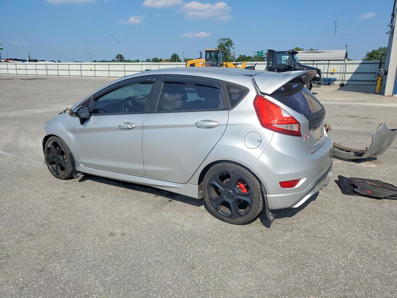2015 Ford Fiesta St Silver vin: 3FADP4GX1FM202929