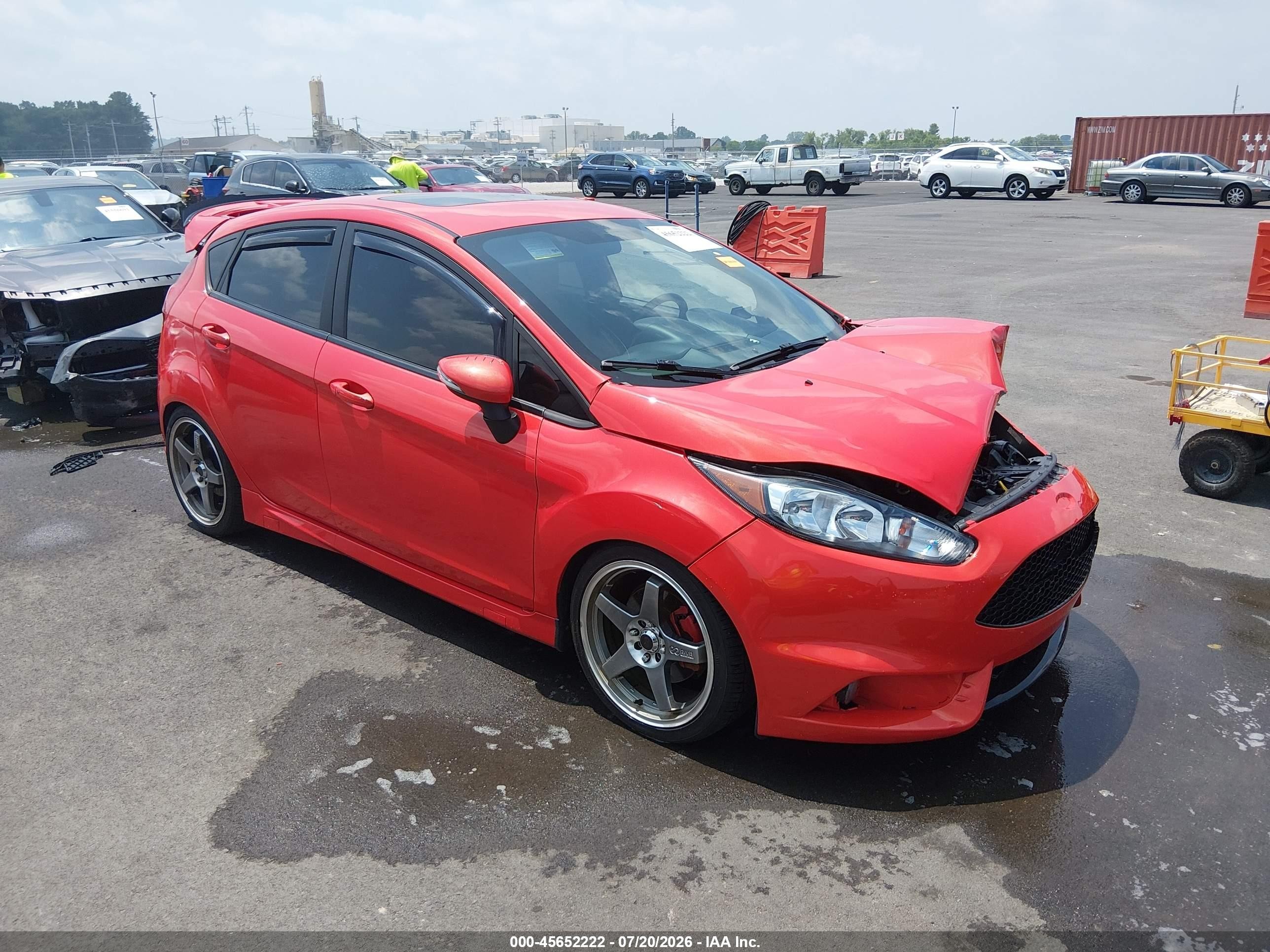 2015 Ford Fiesta St Orange vin: 3FADP4GX2FM224258
